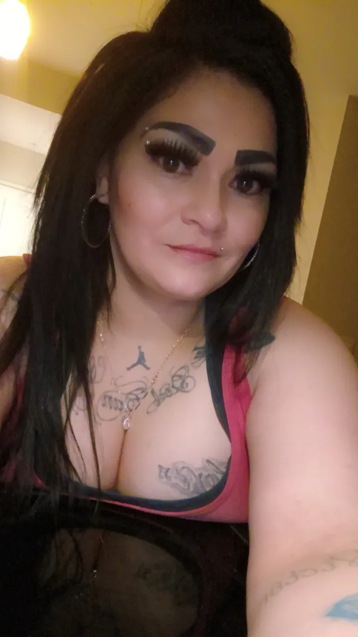 QueenNicki210 OnlyFans header