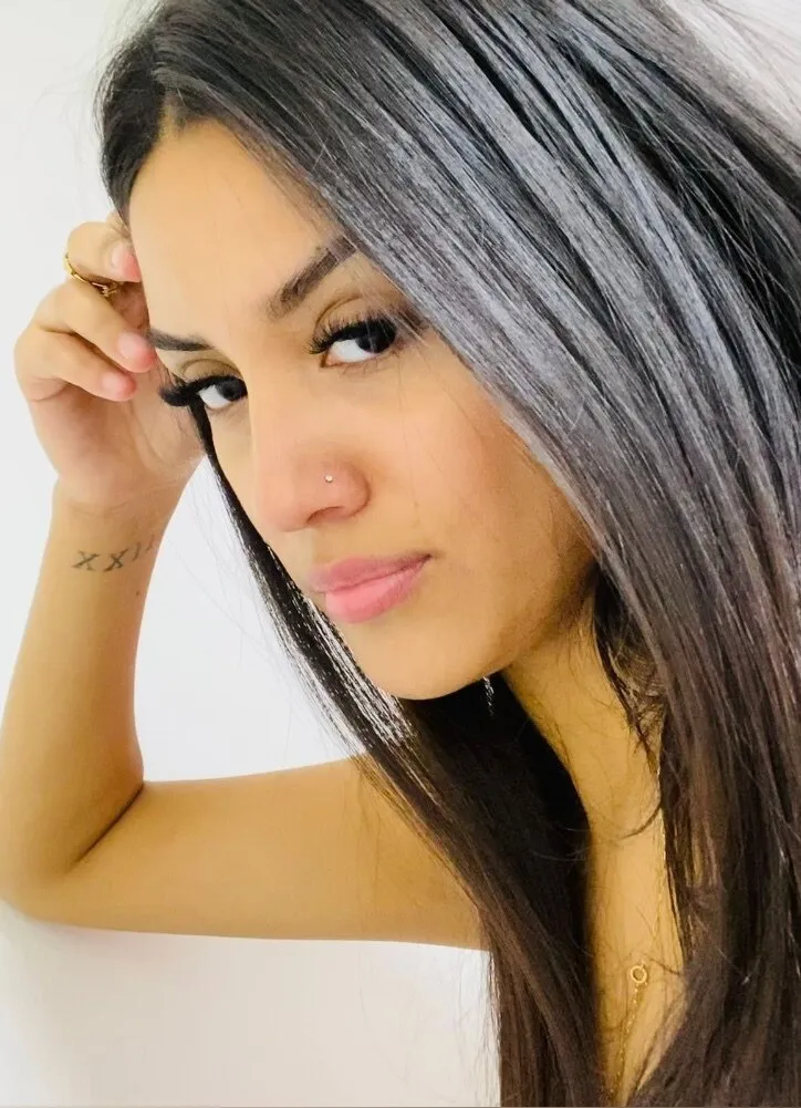 💋  𝕬𝖓𝖓𝖆   💋