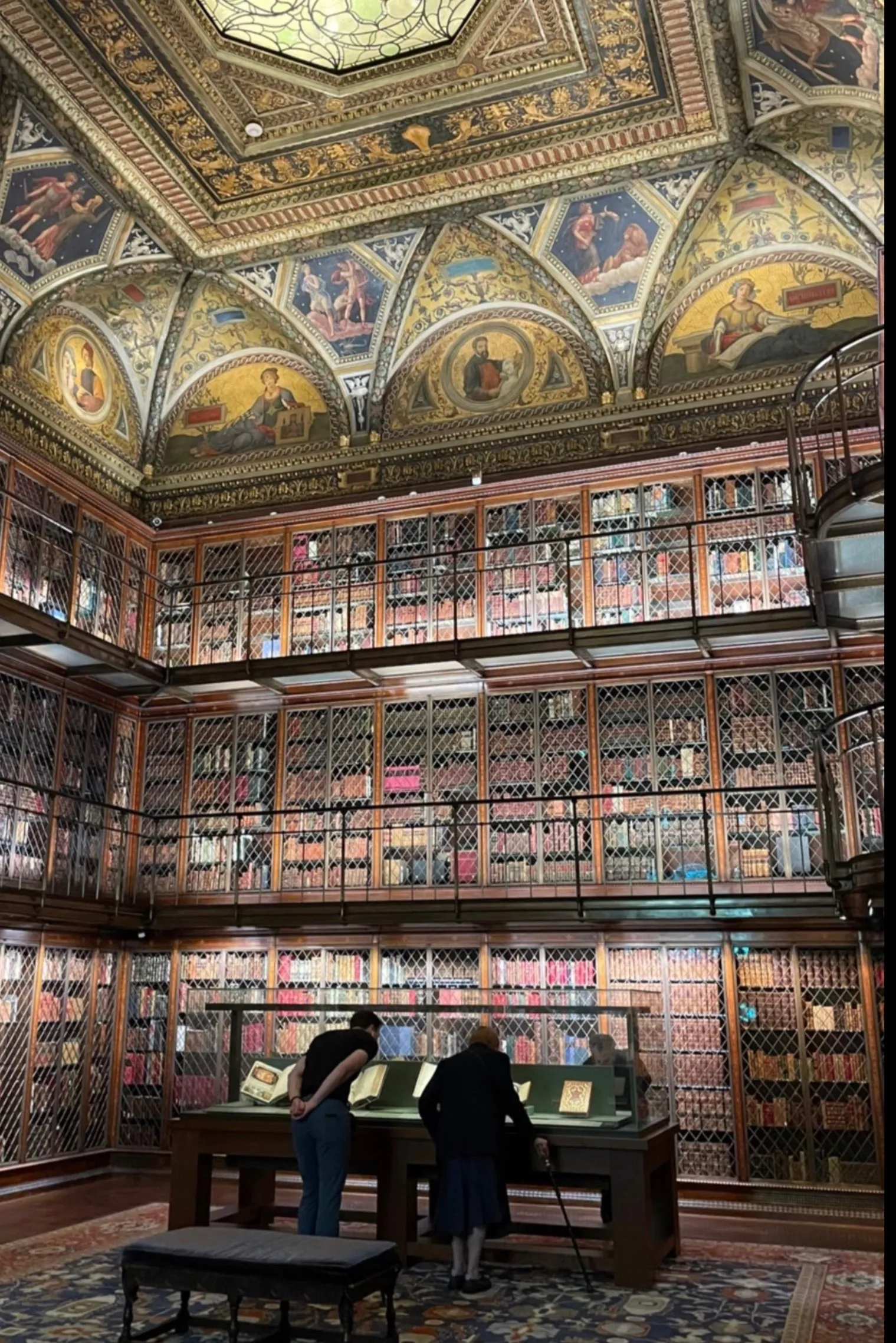 2 broke girls OnlyFans header