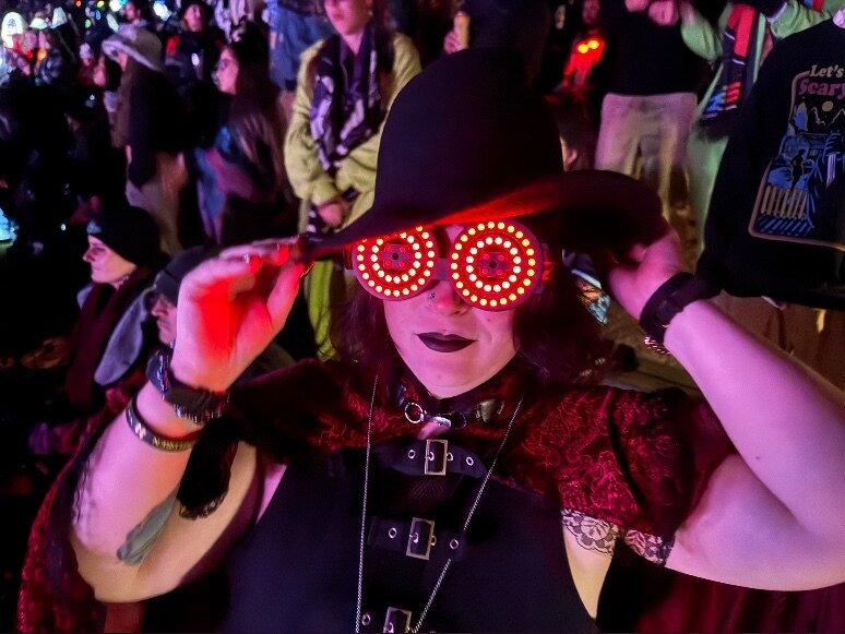 2kinkyracoonsxxx OnlyFans header