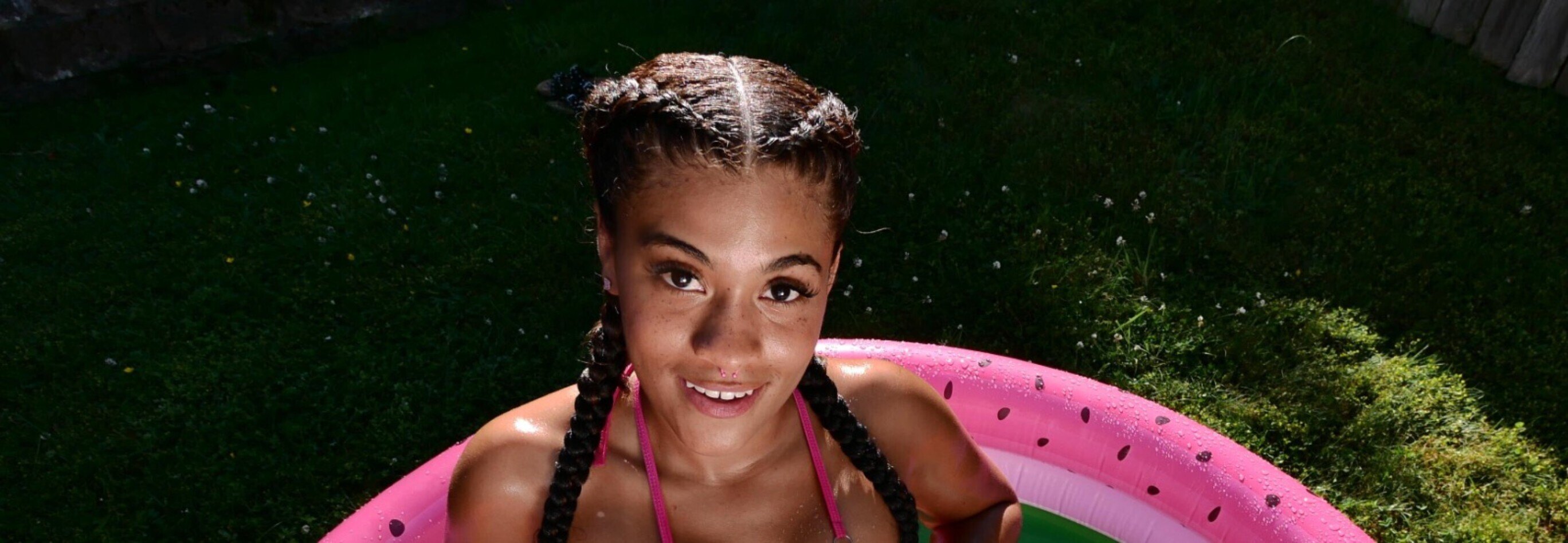 Simone Ryder OnlyFans header