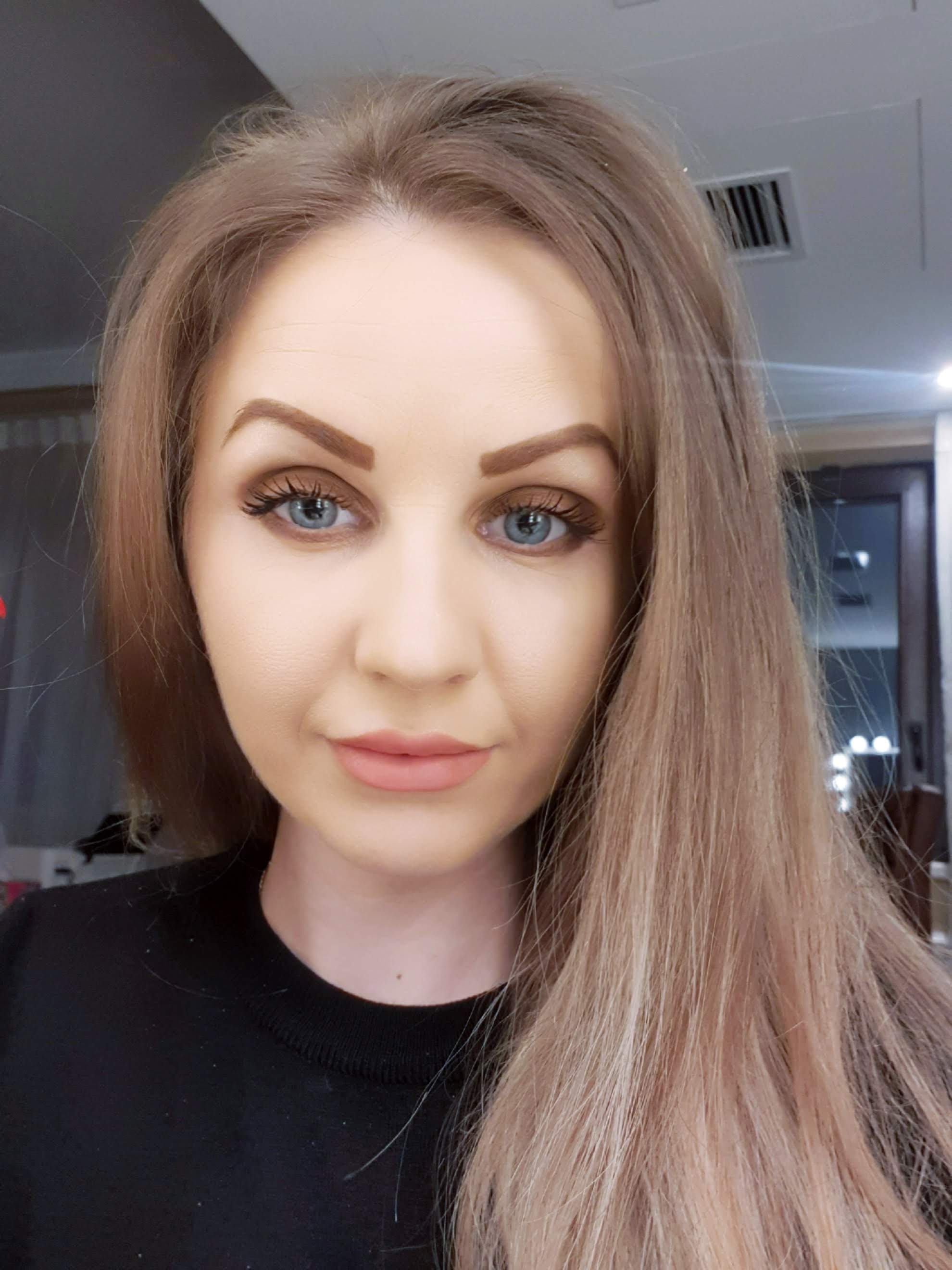 3lla_rose OnlyFans header