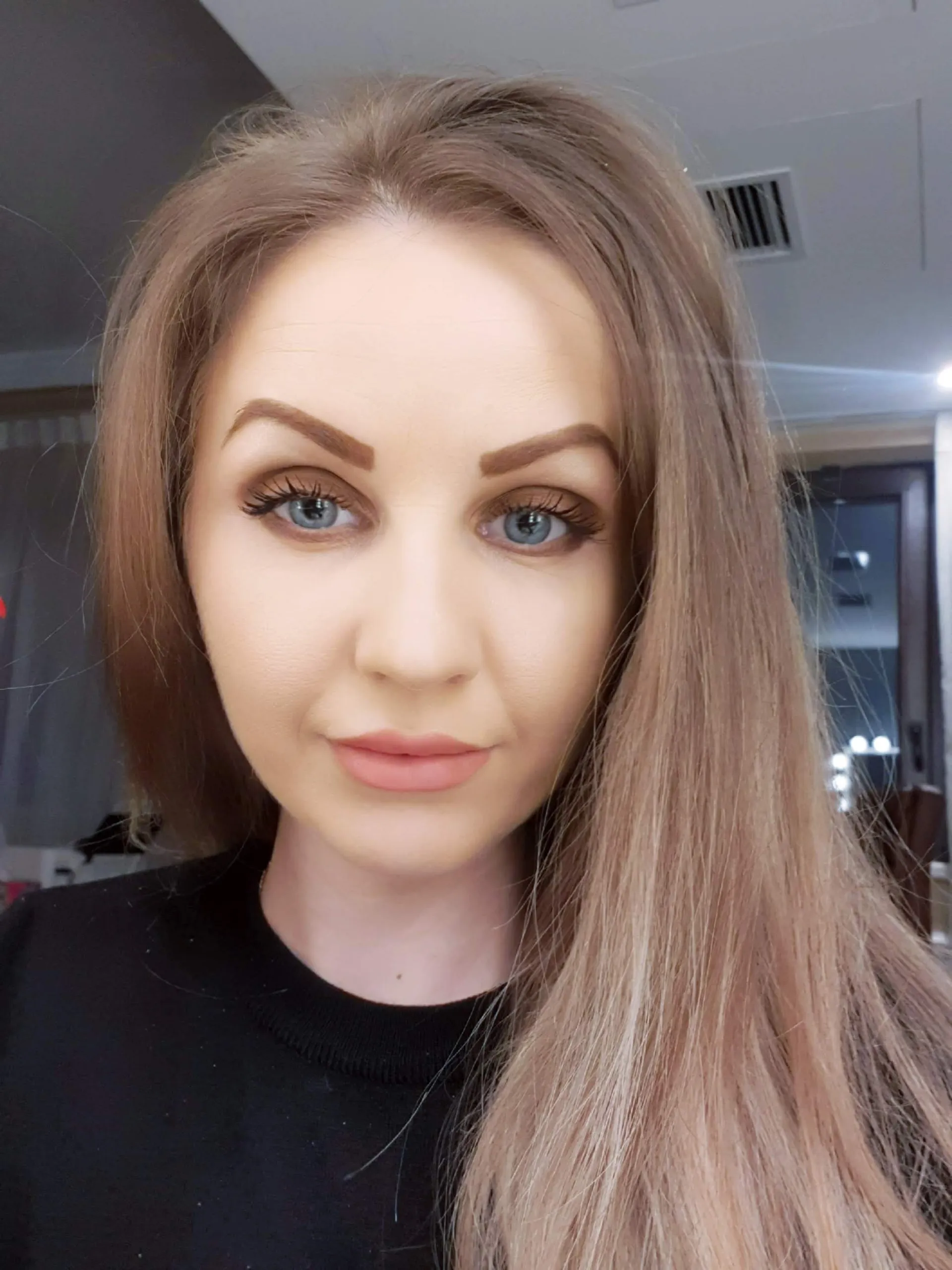 3lla_rose OnlyFans header