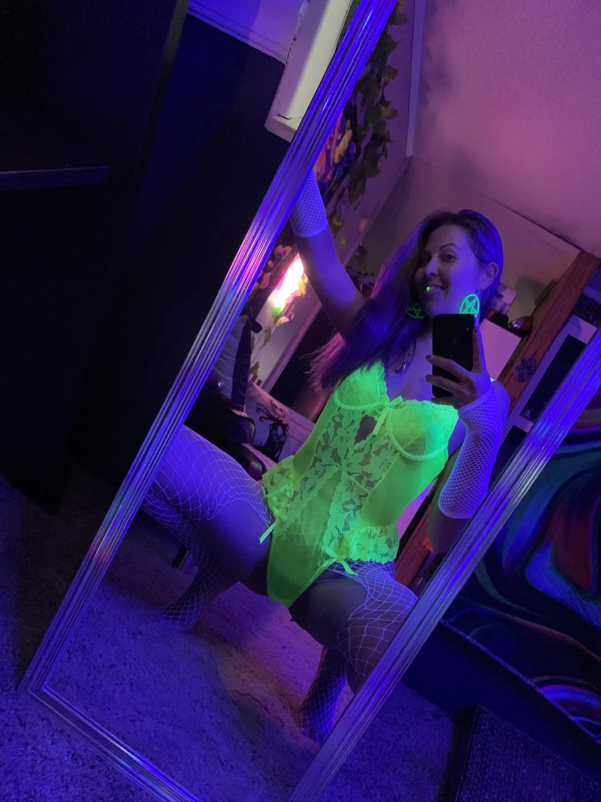 Blueeyedevil😈 OnlyFans header