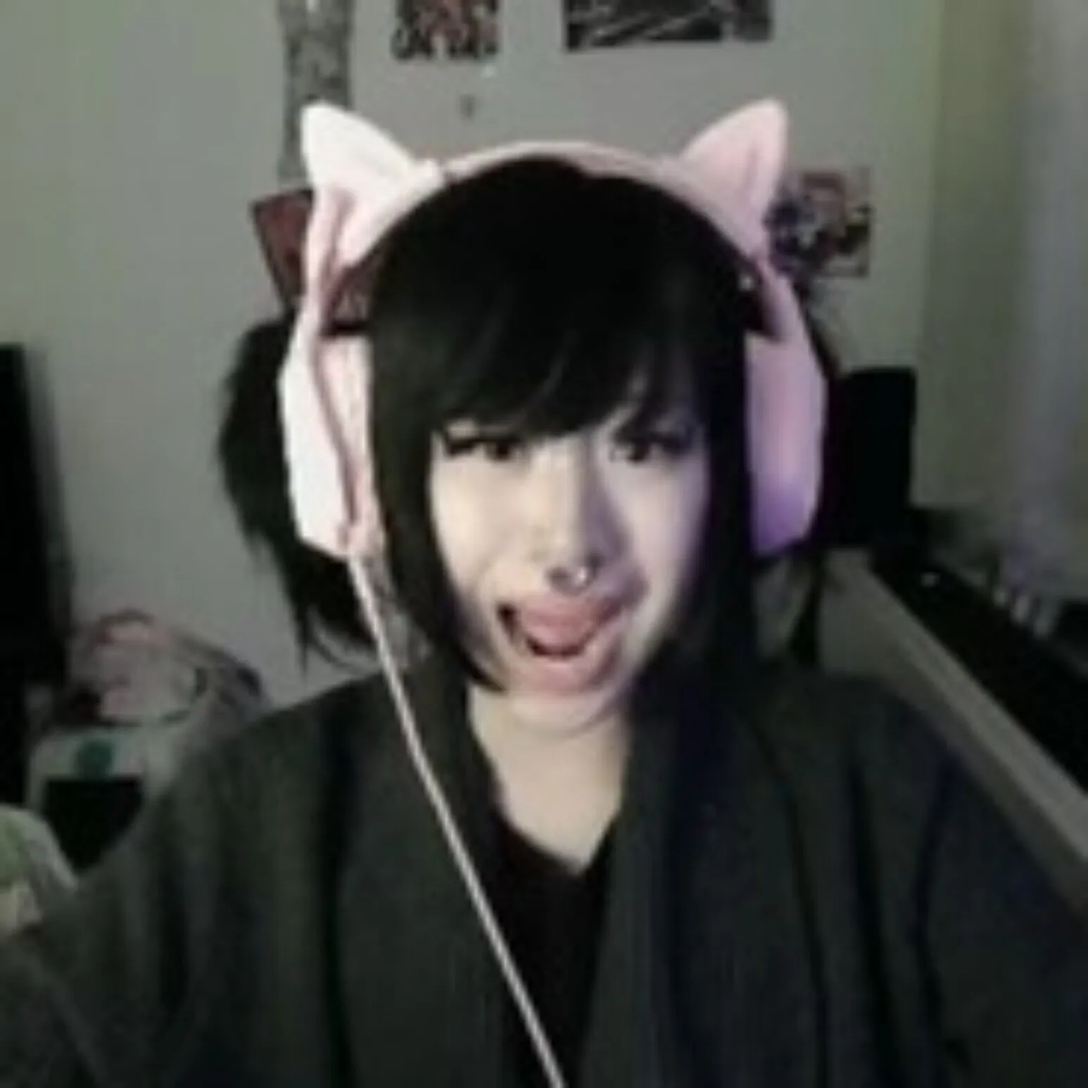 why would you click on that link dumbass