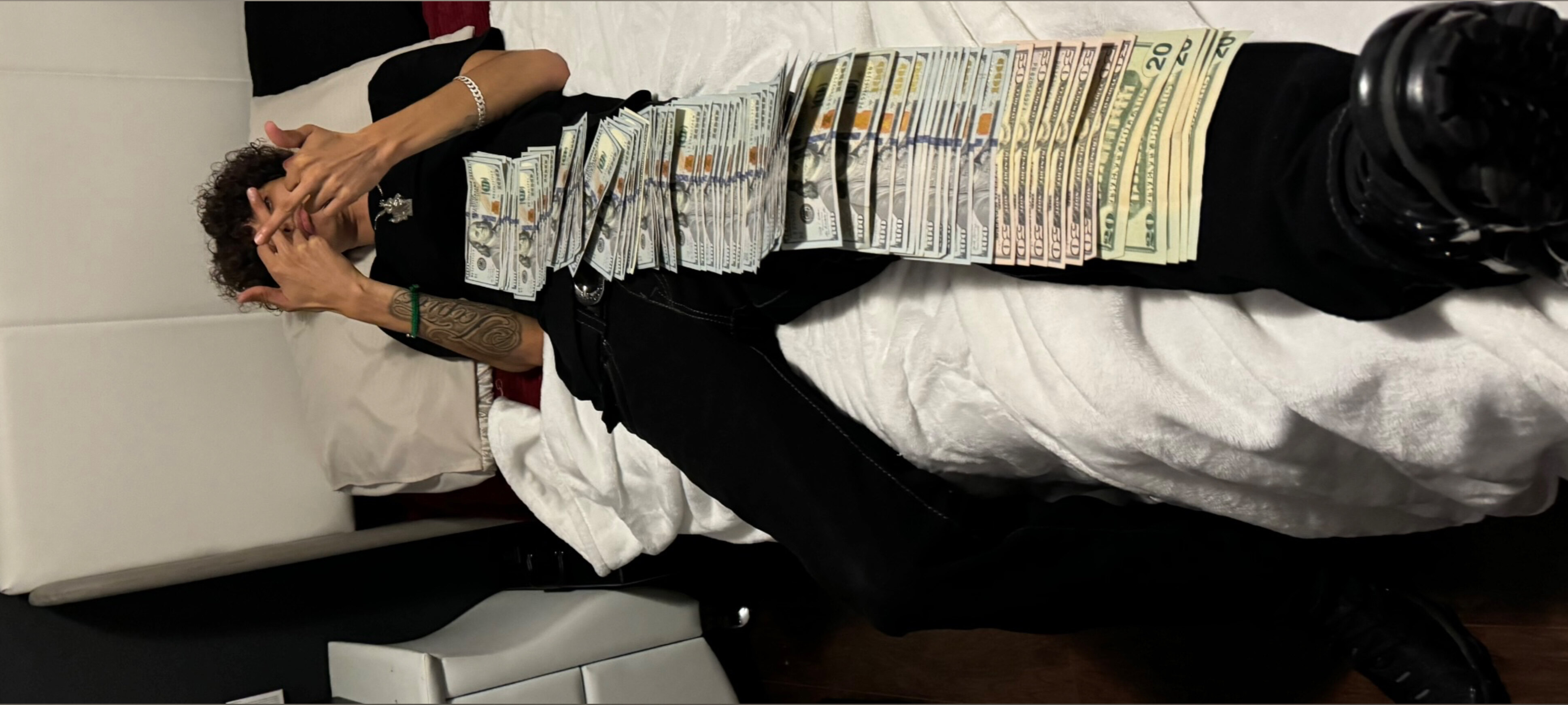 ℑ𝔰𝔯𝔞𝔢𝔩 𝔗𝔞𝔭𝔦𝔞 OnlyFans header