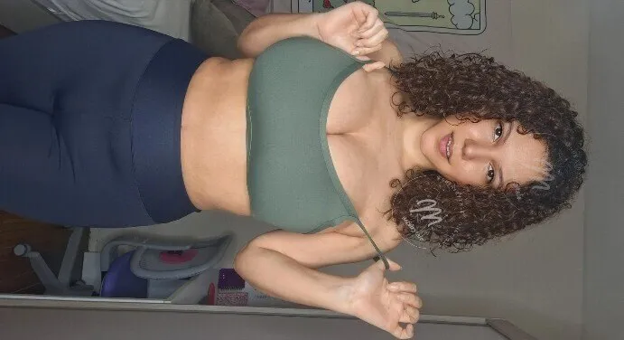 M 💌 OnlyFans header