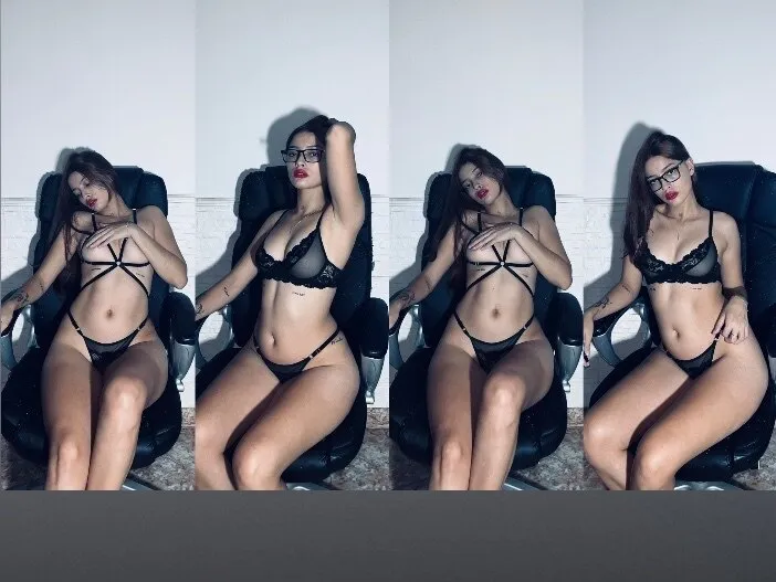 ailuuu 🖤 OnlyFans header