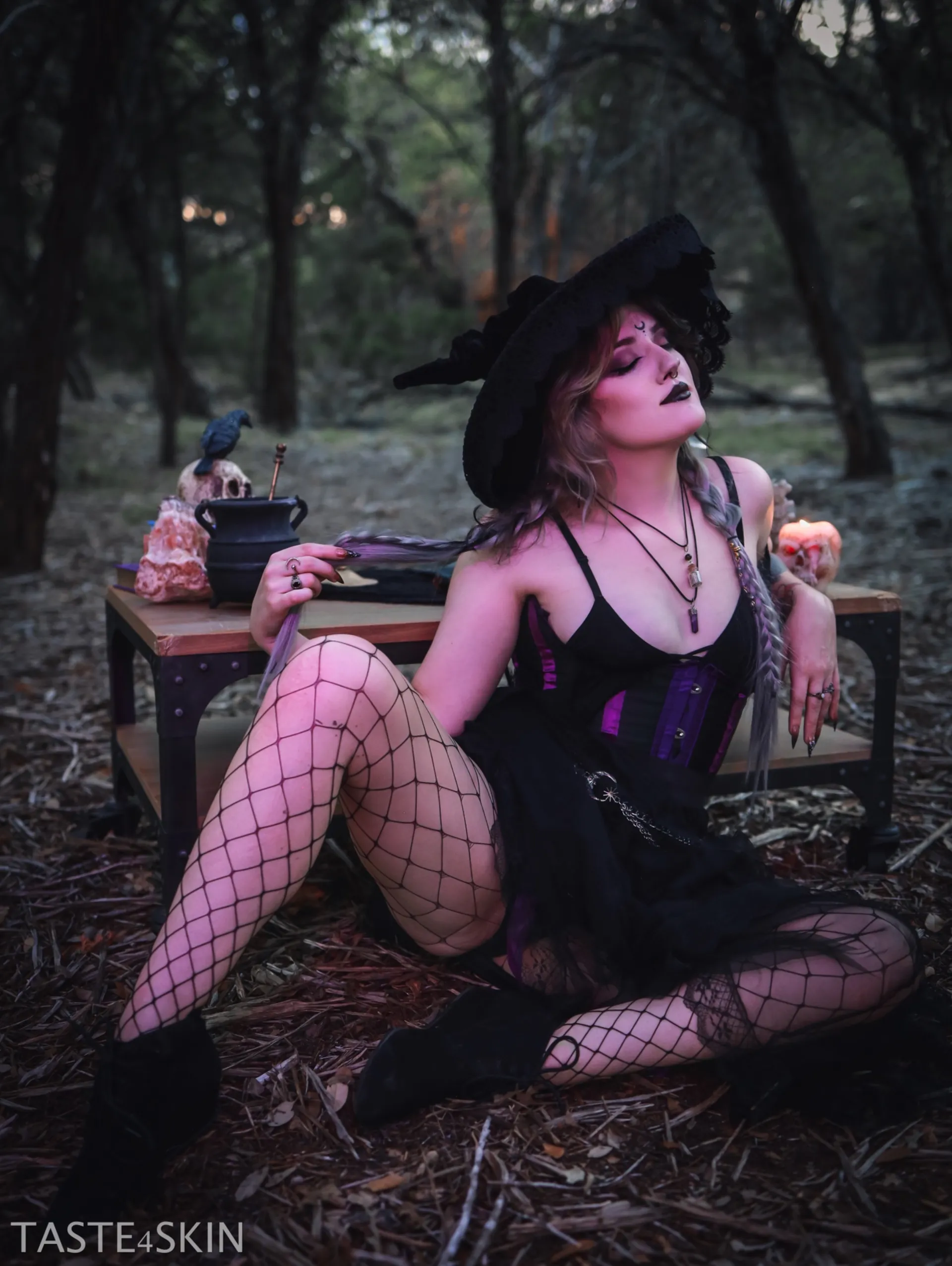 Ash OnlyFans header