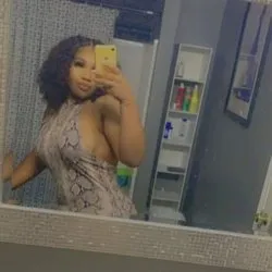 A M B E R OnlyFans profile picture