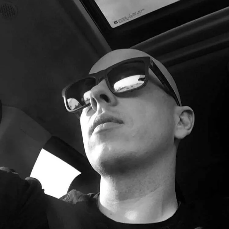 Aarona949 OnlyFans header