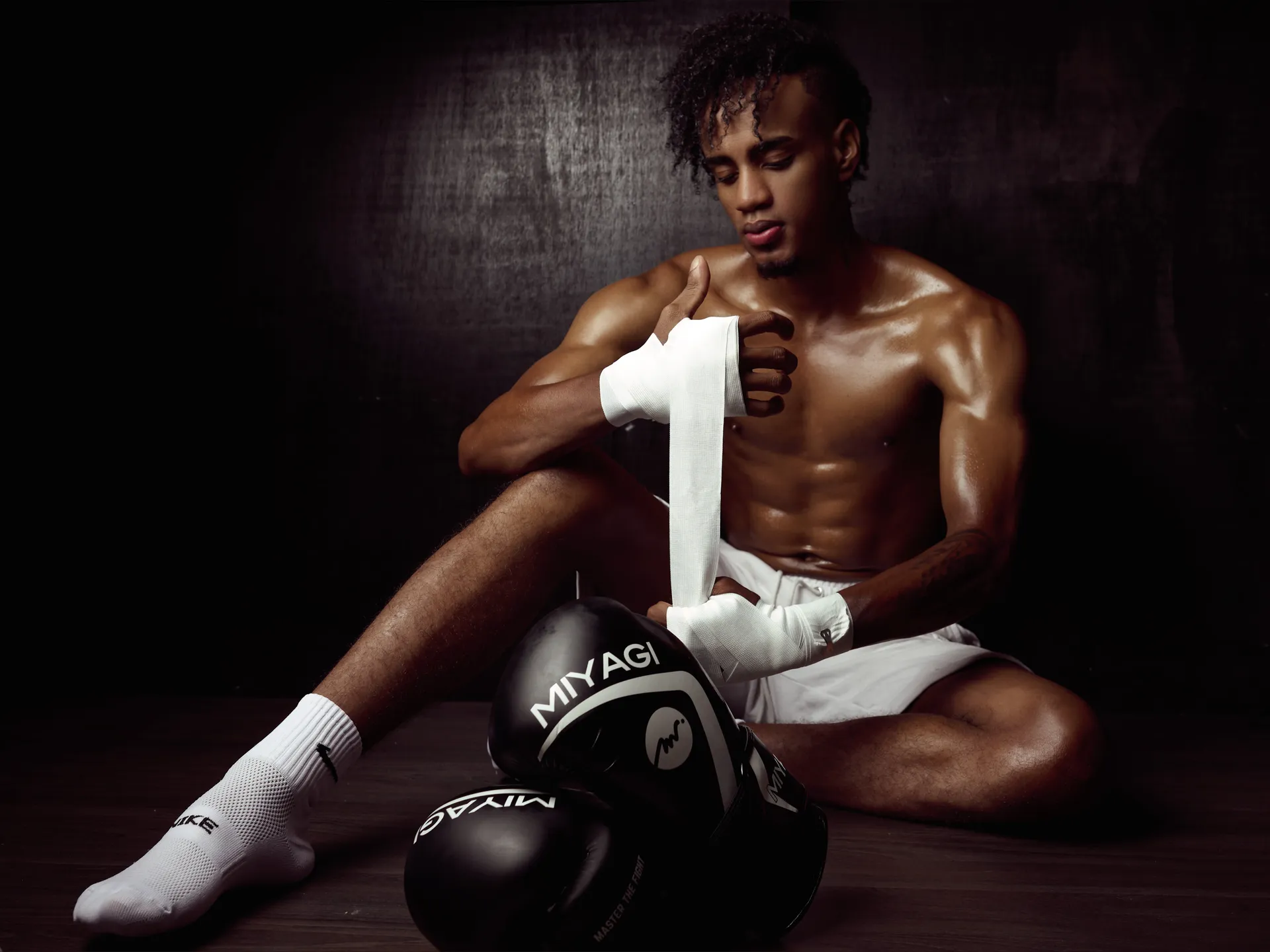 Aaron Cruz OnlyFans header