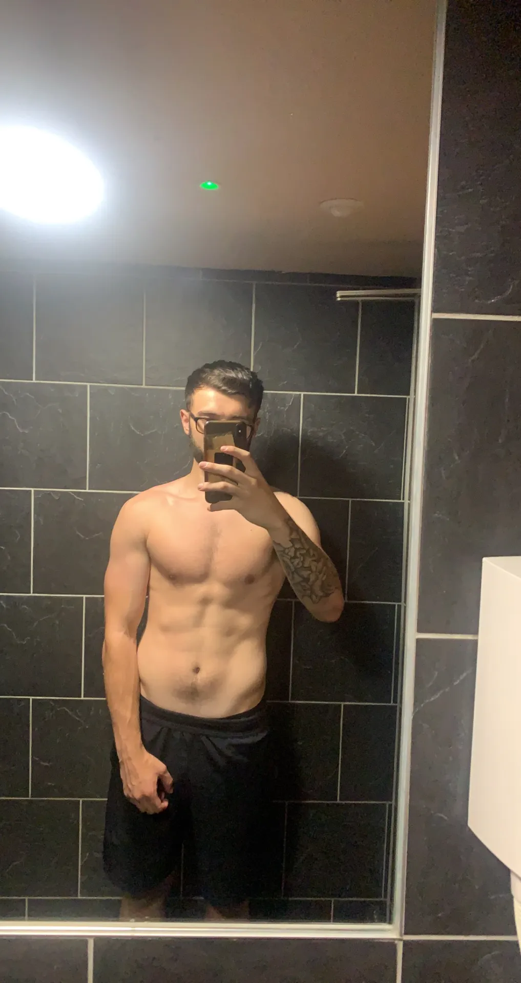Aaronczz77 OnlyFans profile picture