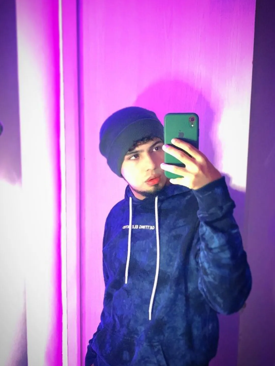 A OnlyFans profile picture