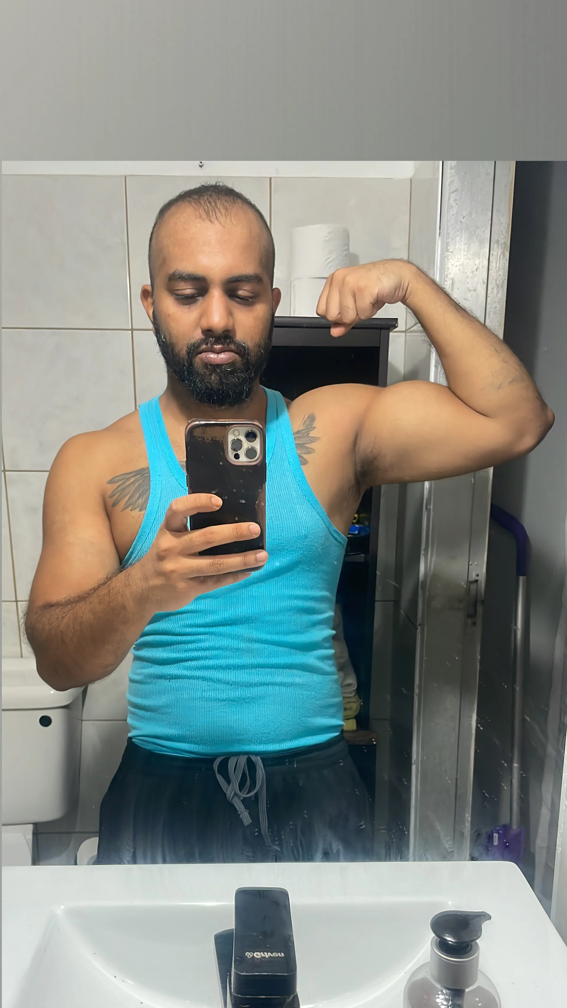 Aaron Muscle OnlyFans header