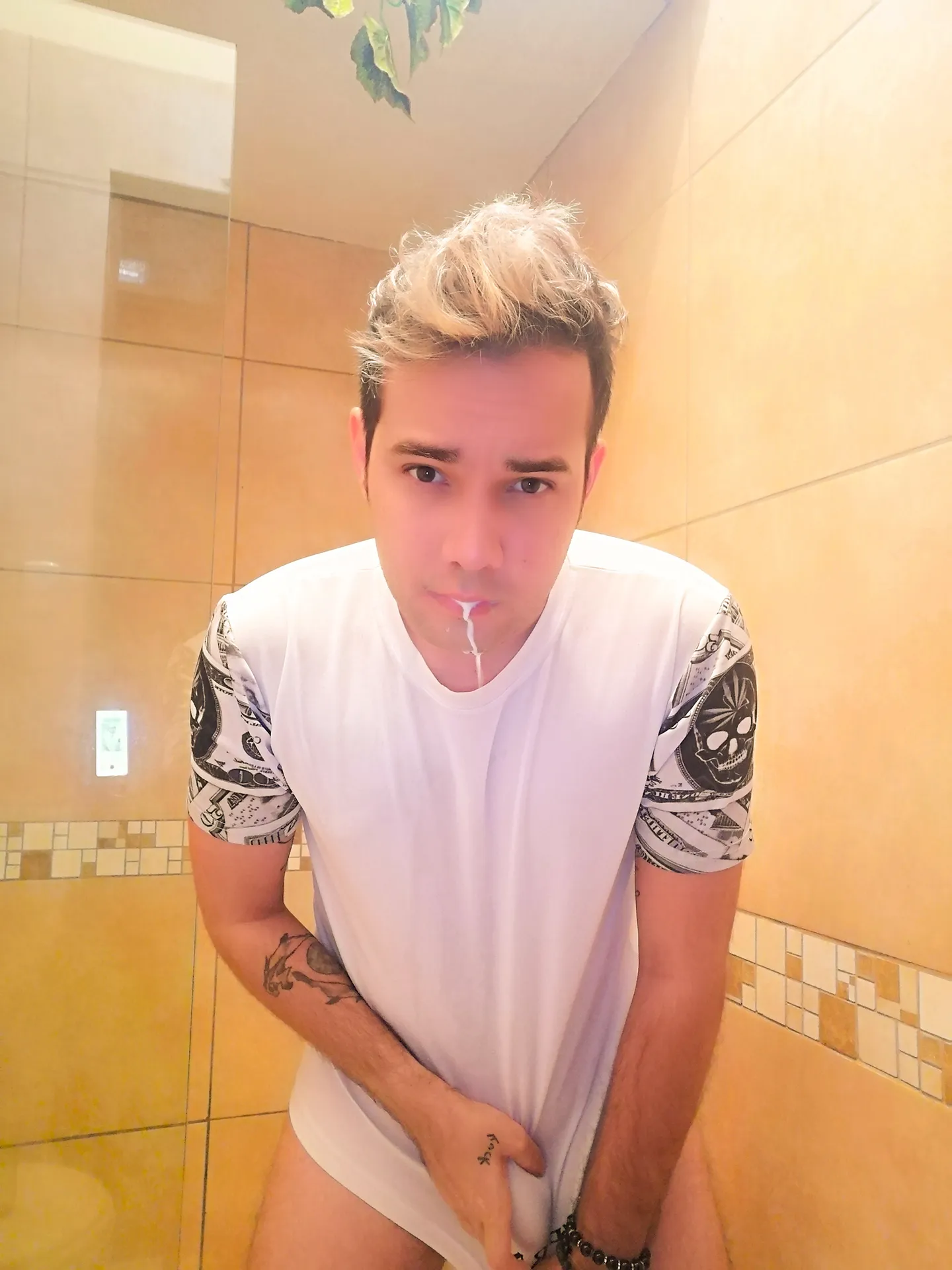 Aaron Zamora OnlyFans profile picture