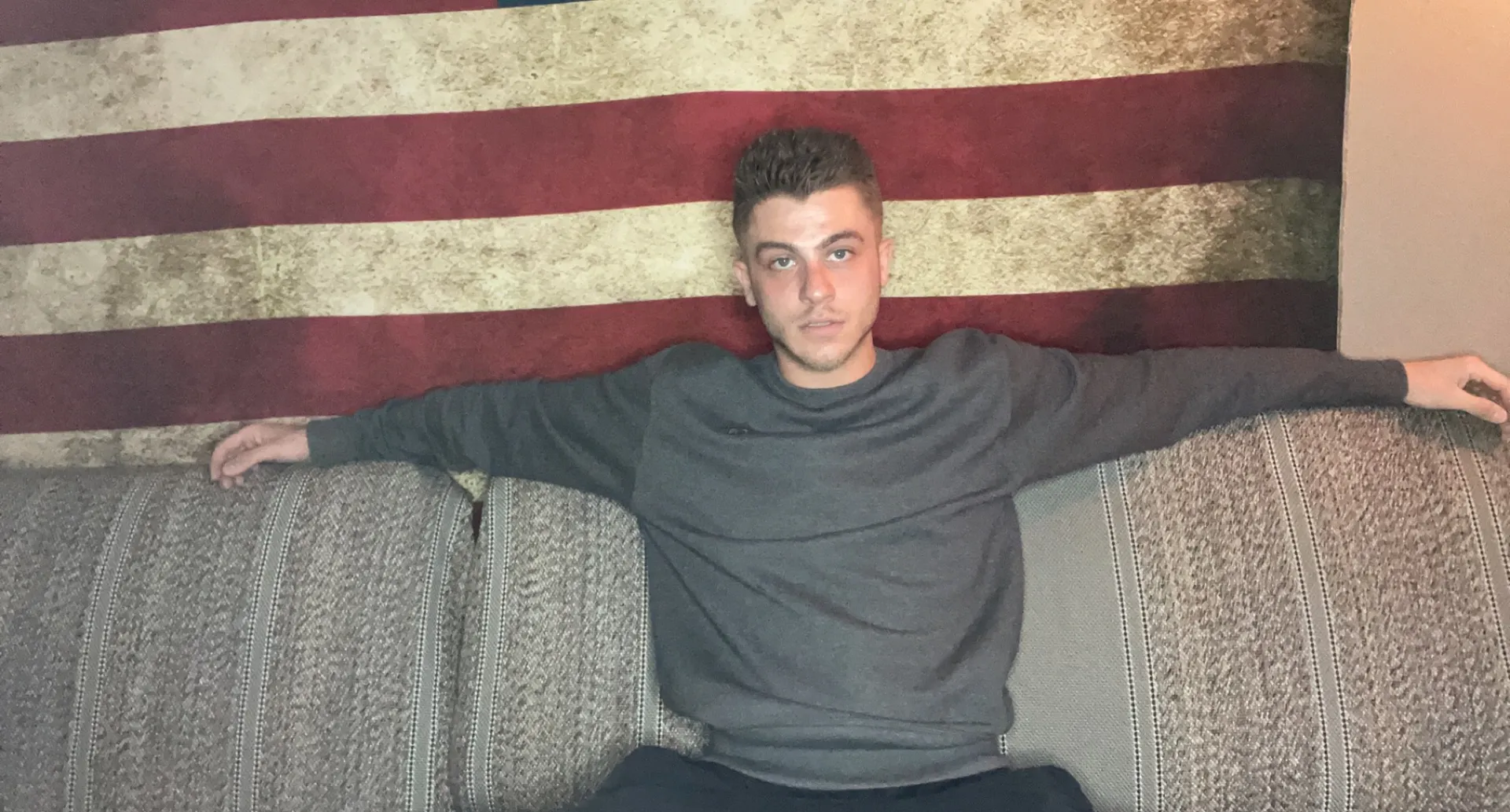 AAxxton OnlyFans header