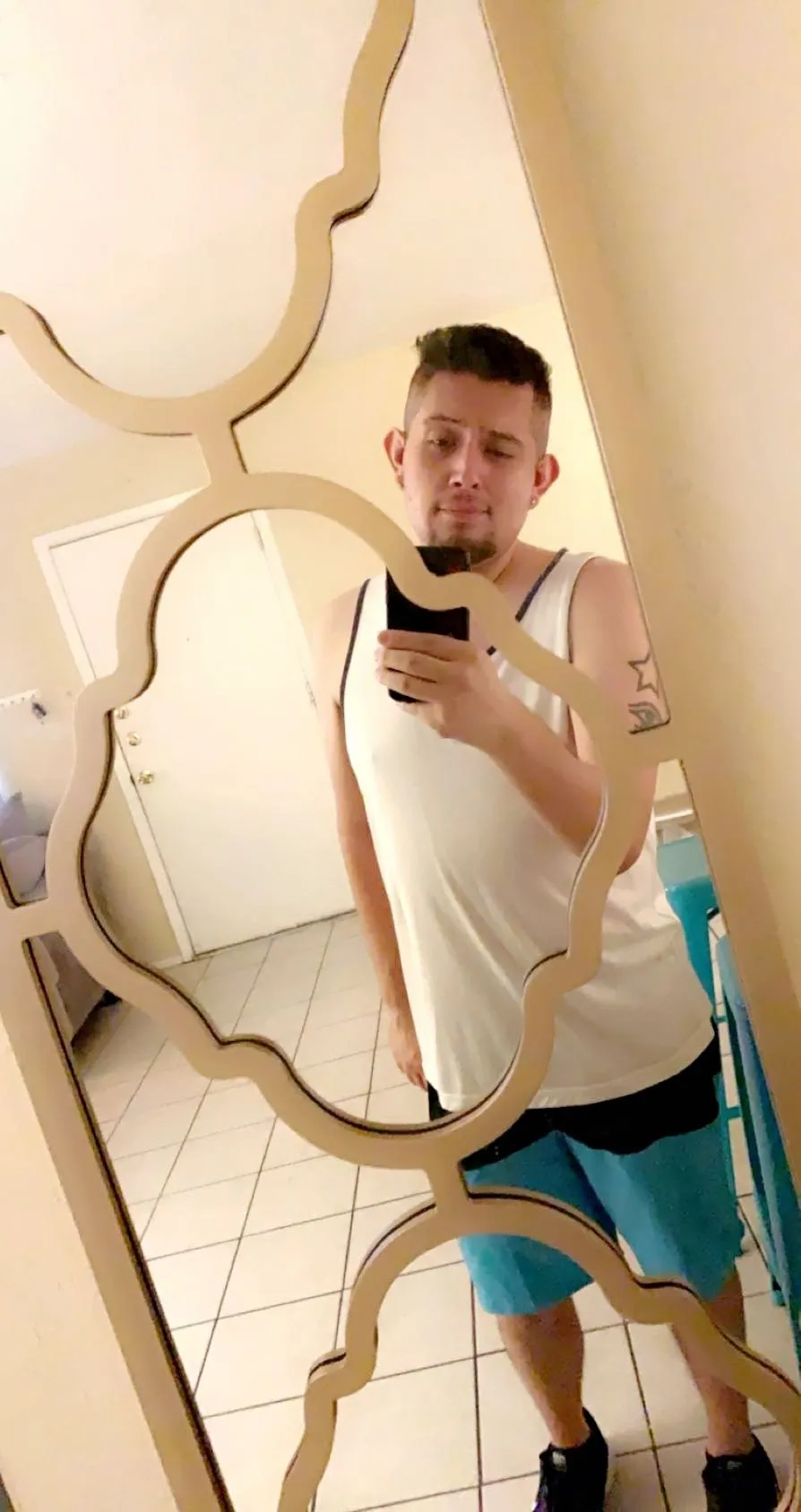 Alex Barrera OnlyFans profile picture