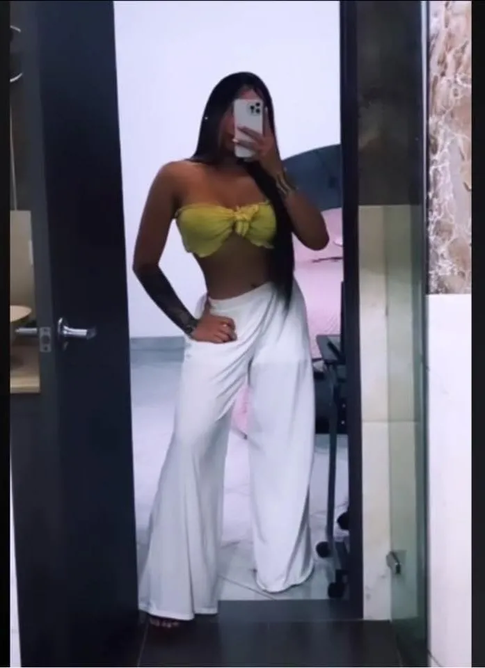 Abby Amor OnlyFans header