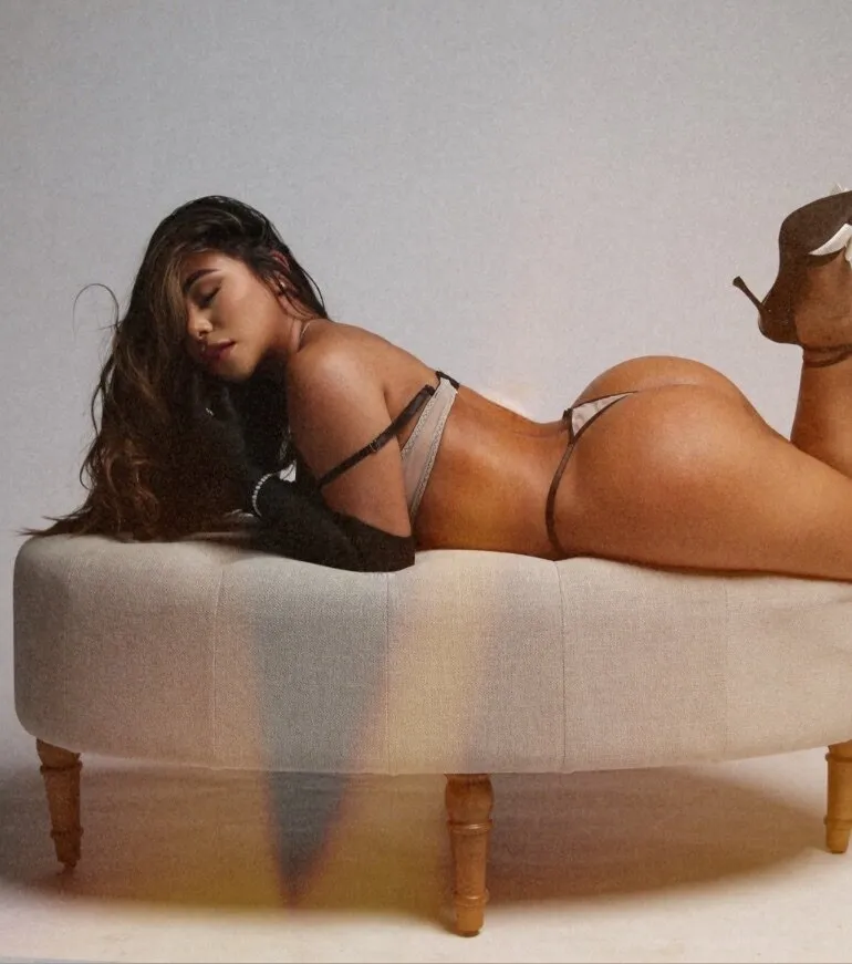 Abby Sully OnlyFans header