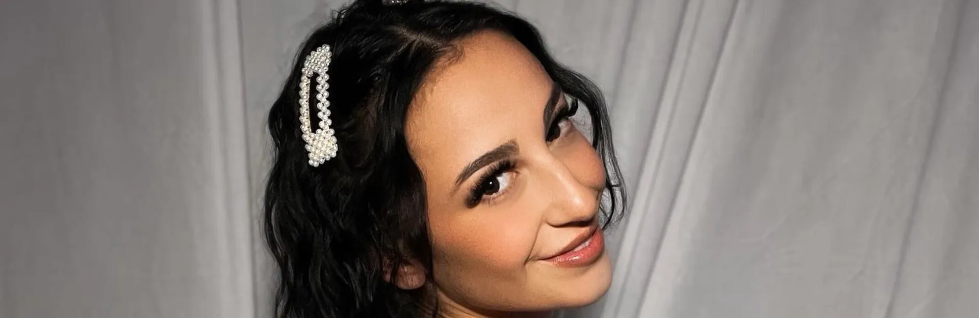 Abella Mariposa OnlyFans header