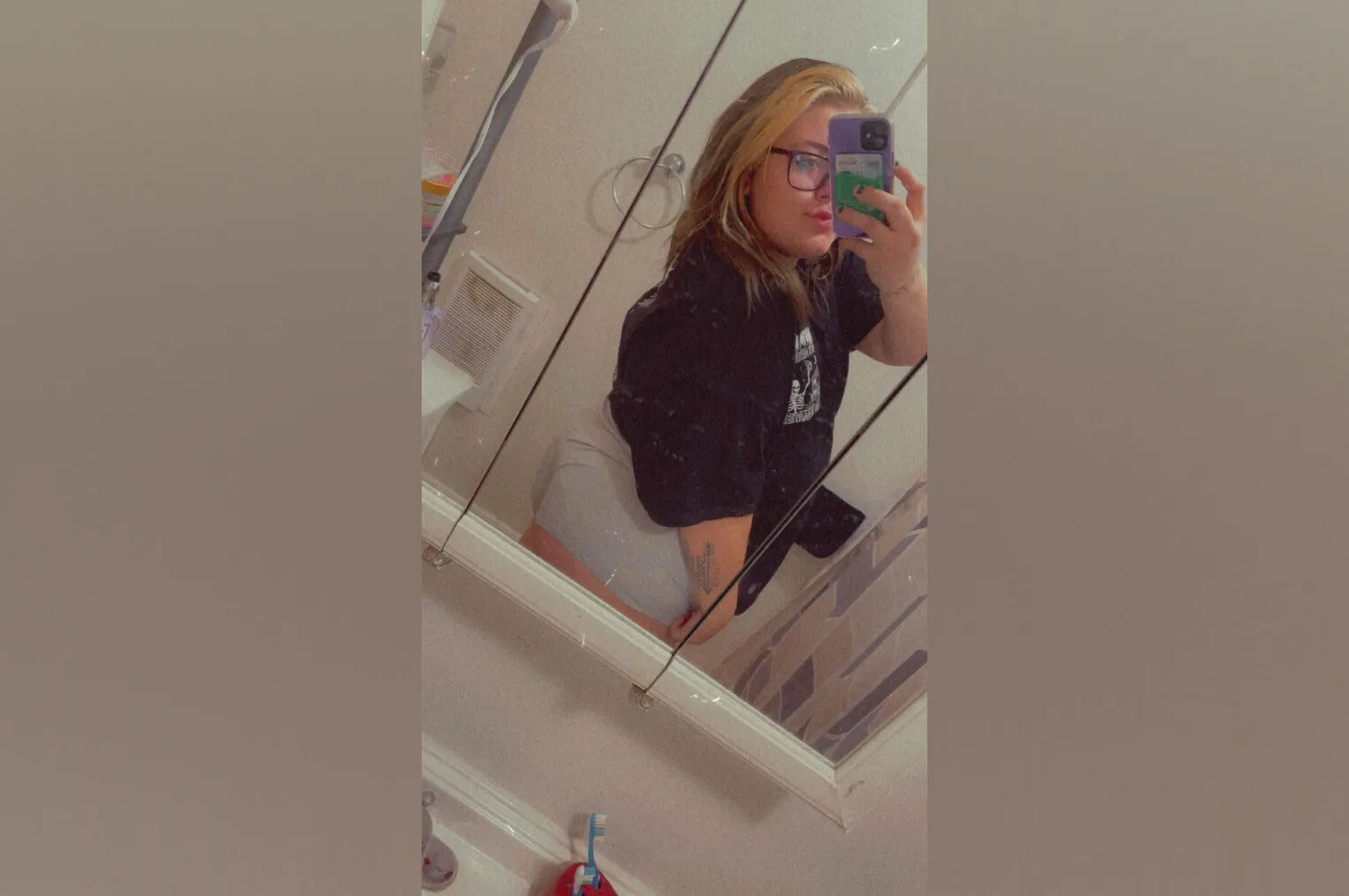 abigail OnlyFans header