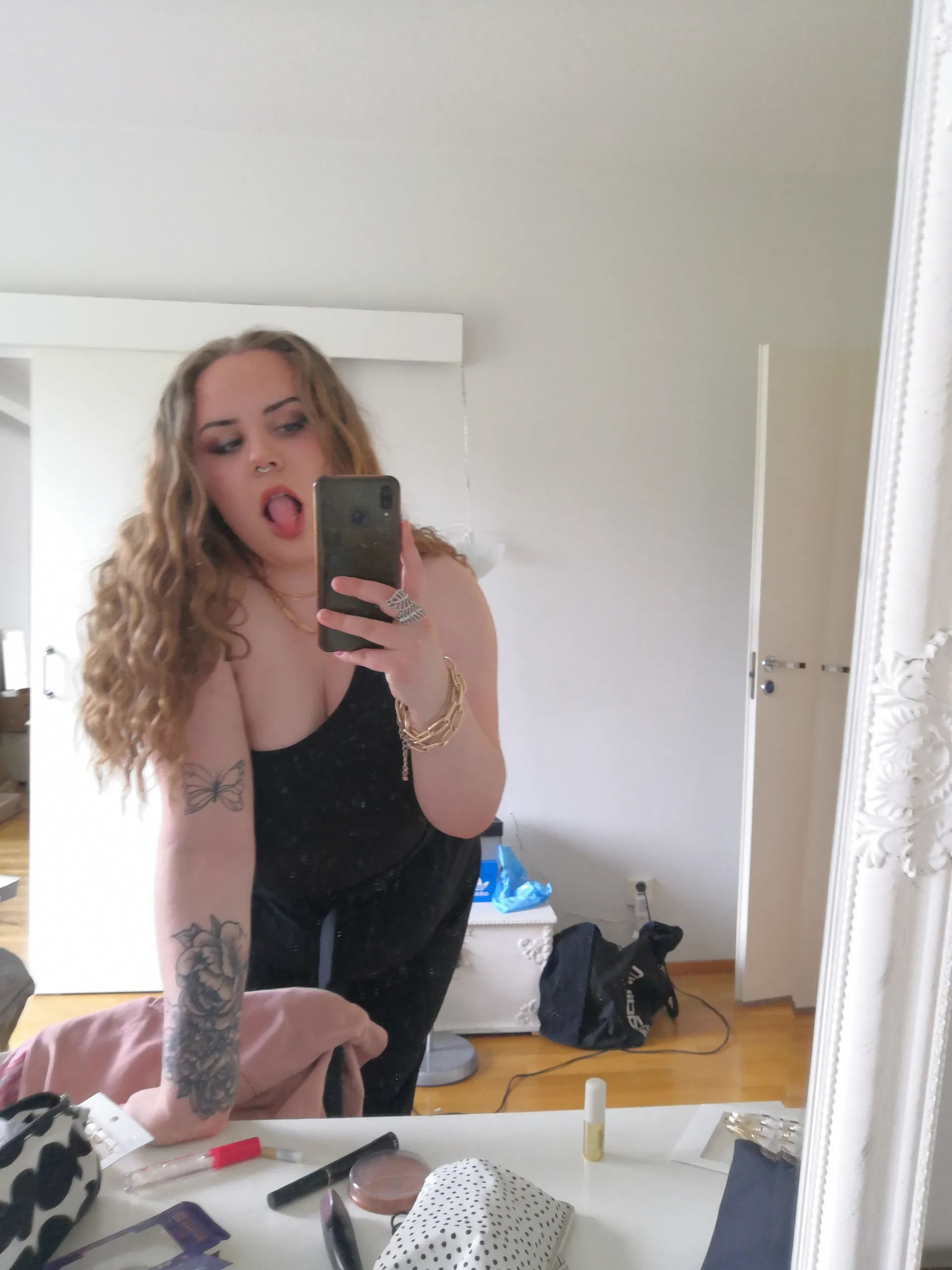 Mills OnlyFans header