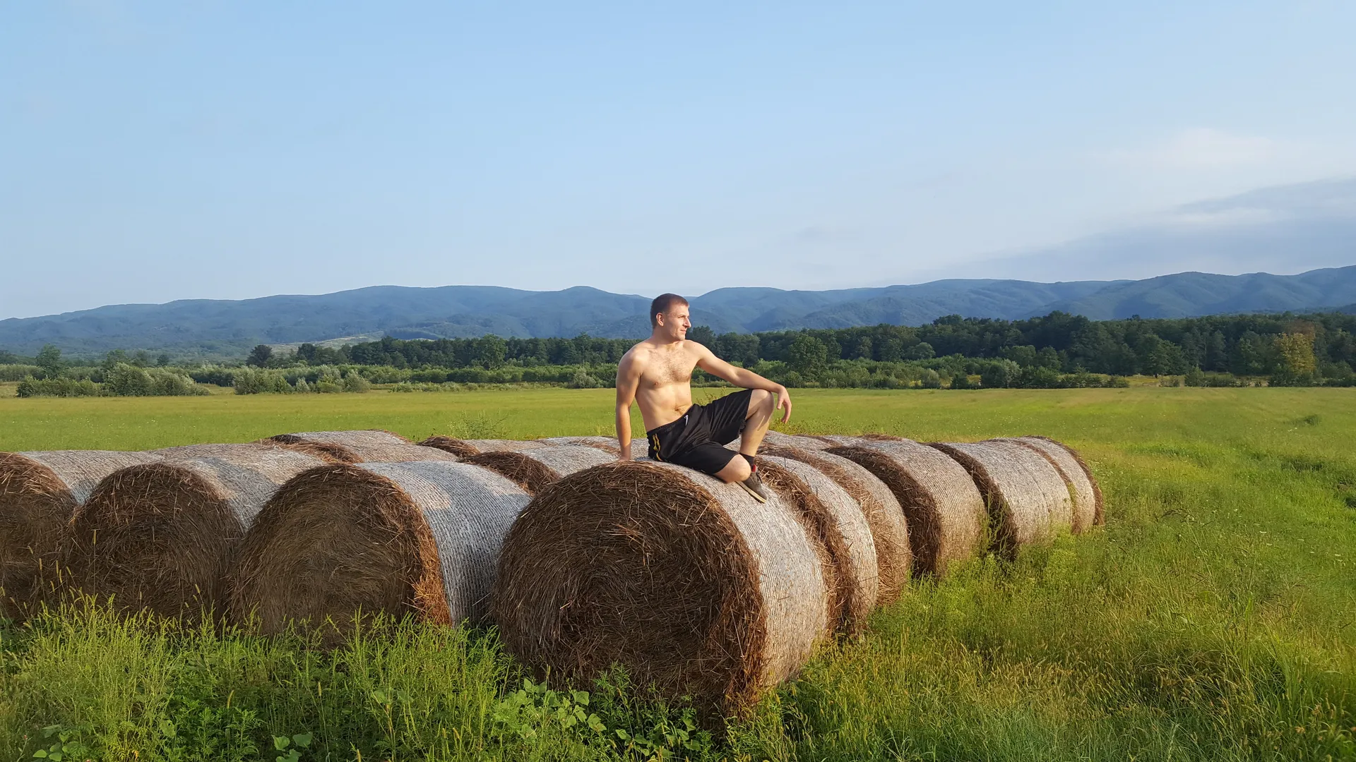 Adam Essex OnlyFans header