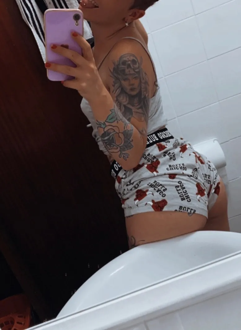 Aeren OnlyFans header