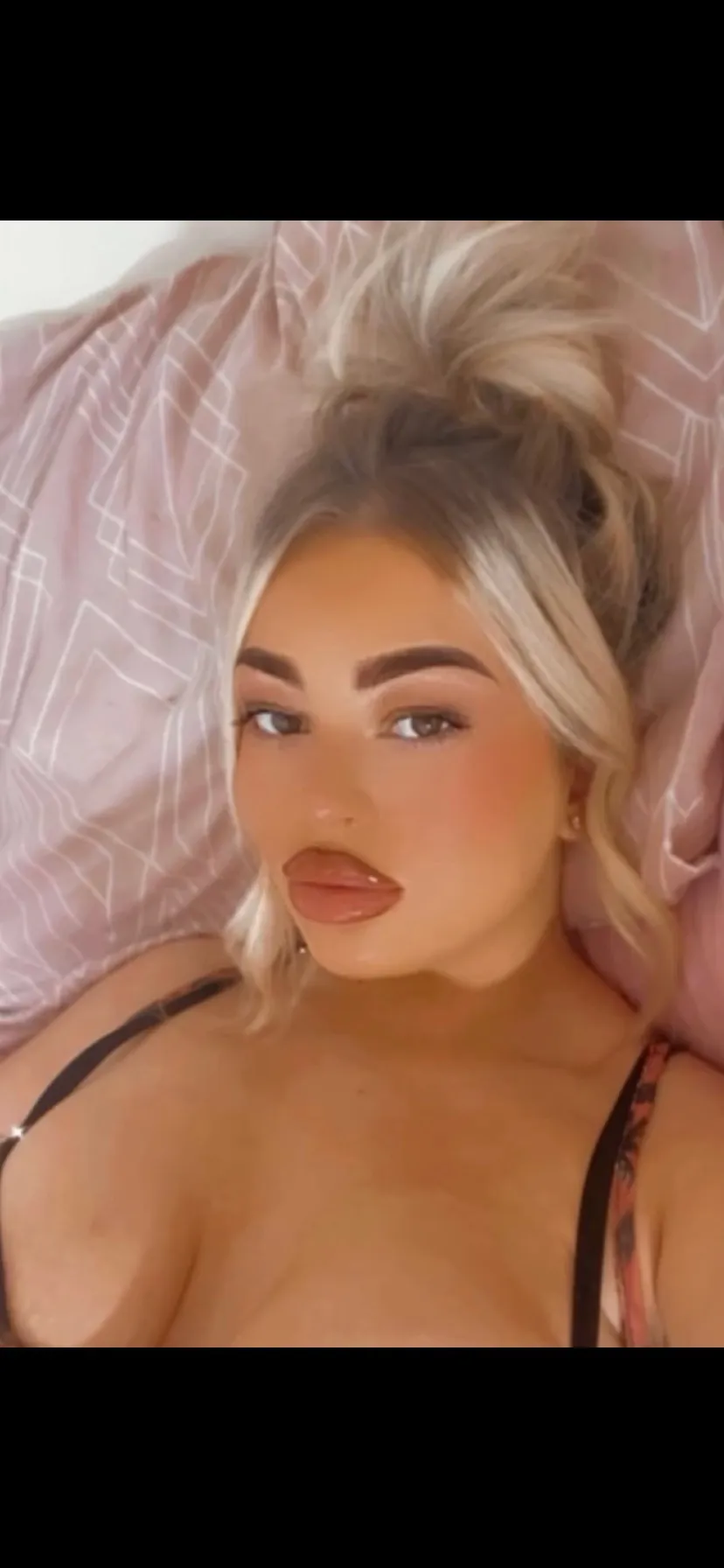 AISLING 🍒 OnlyFans header