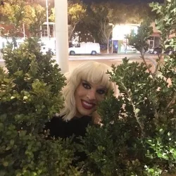 2 women were robbe OnlyFans profile picture