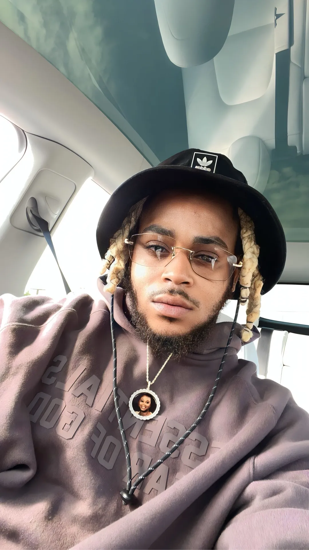 🆓 Aj Jones