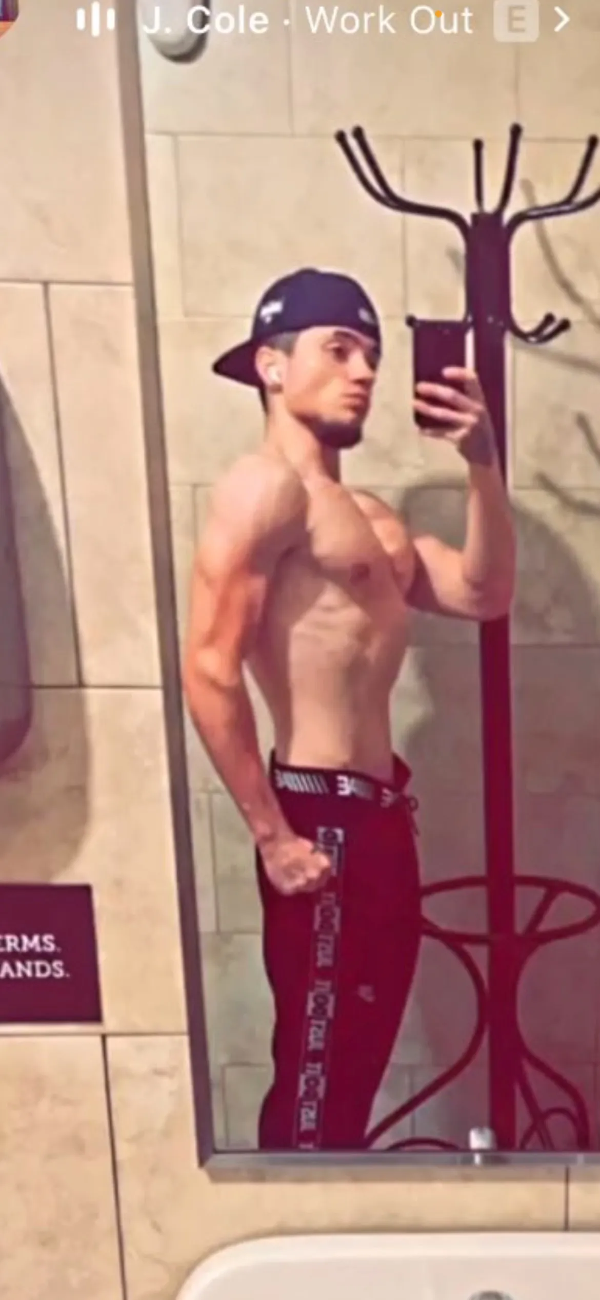 alex OnlyFans header