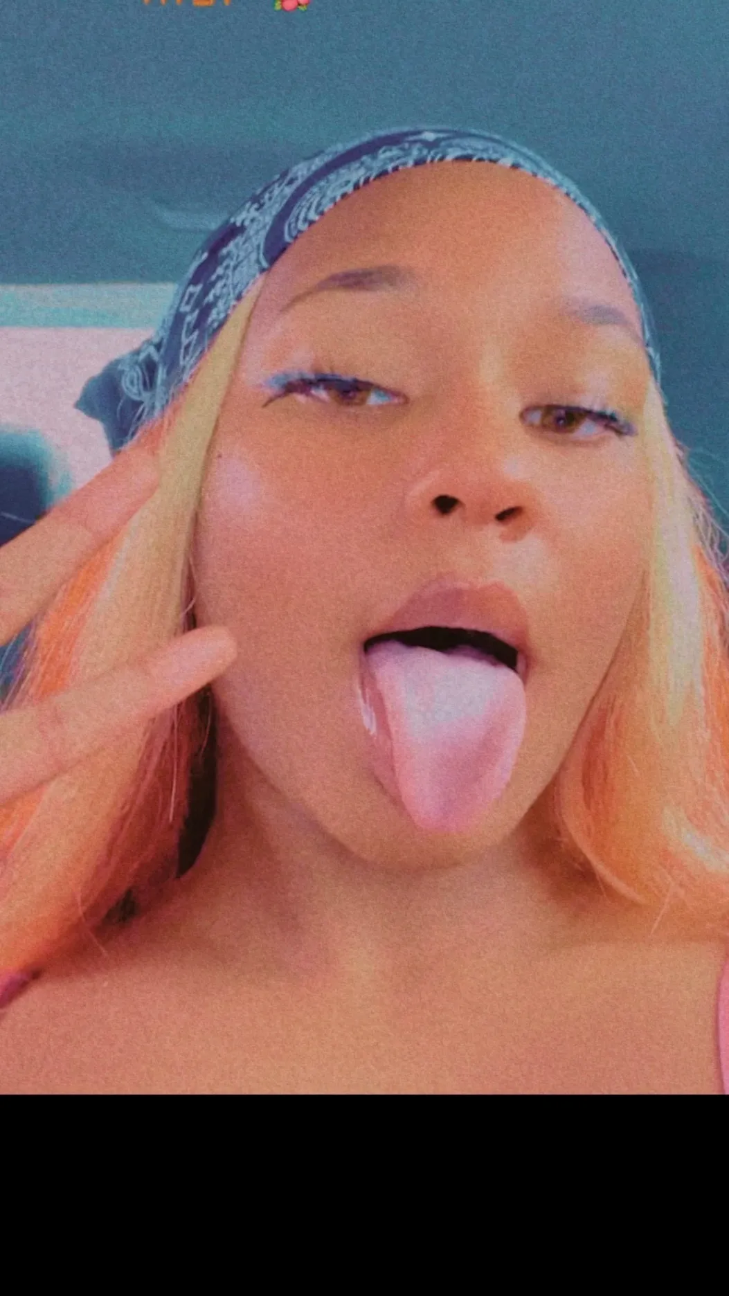 kiwi🍓 OnlyFans header