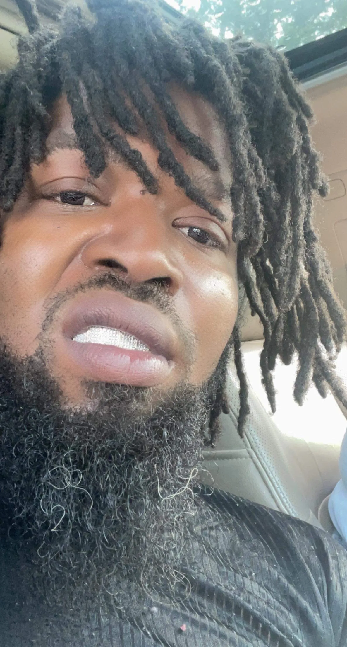 Akbezzie/MrYaHeardMe OnlyFans header