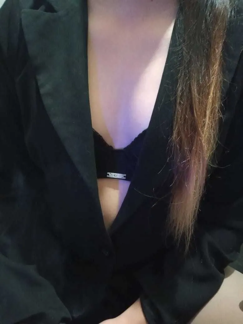 Akiko Hayami OnlyFans header