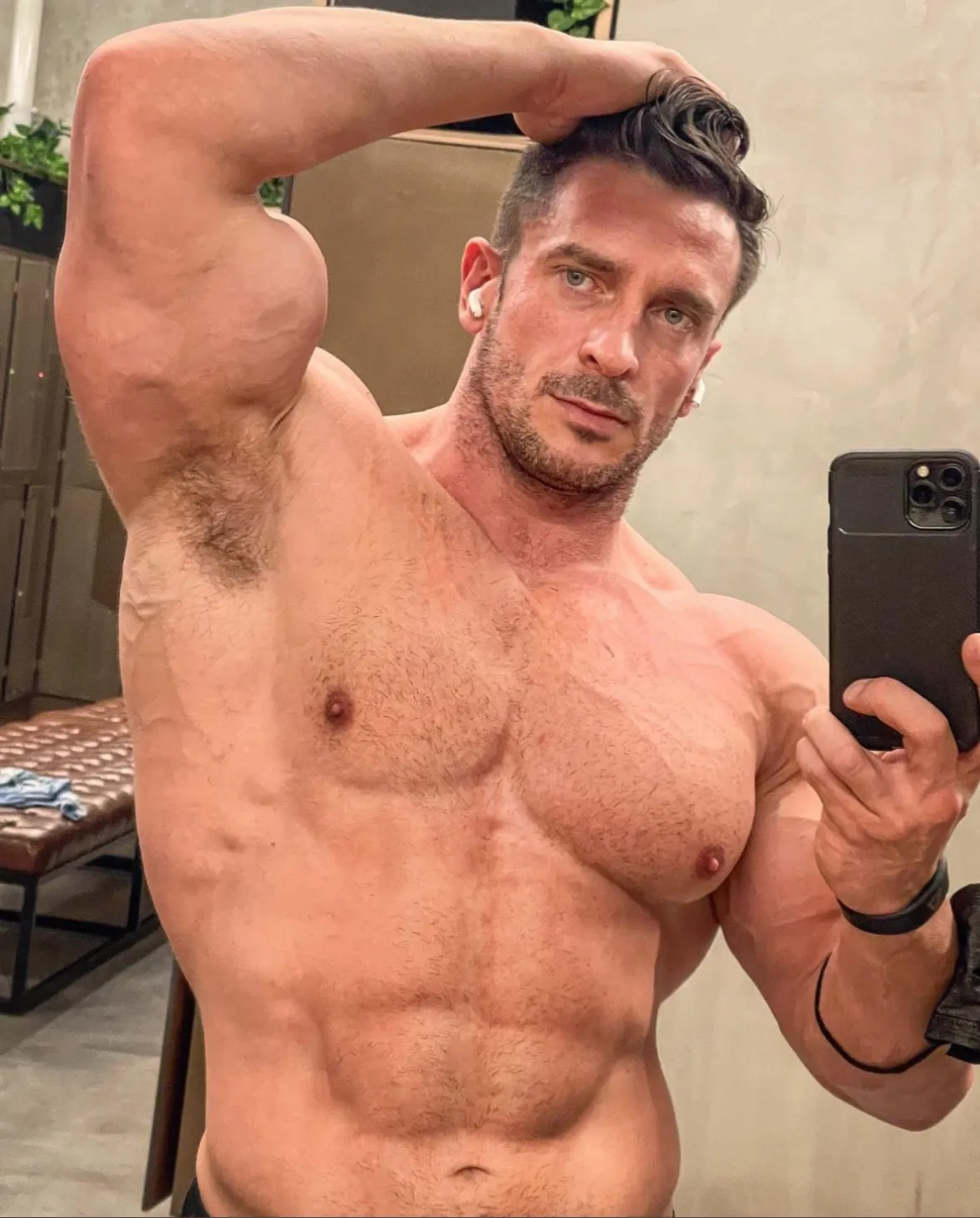 Alessandrobuilder - VIP OnlyFans profile picture
