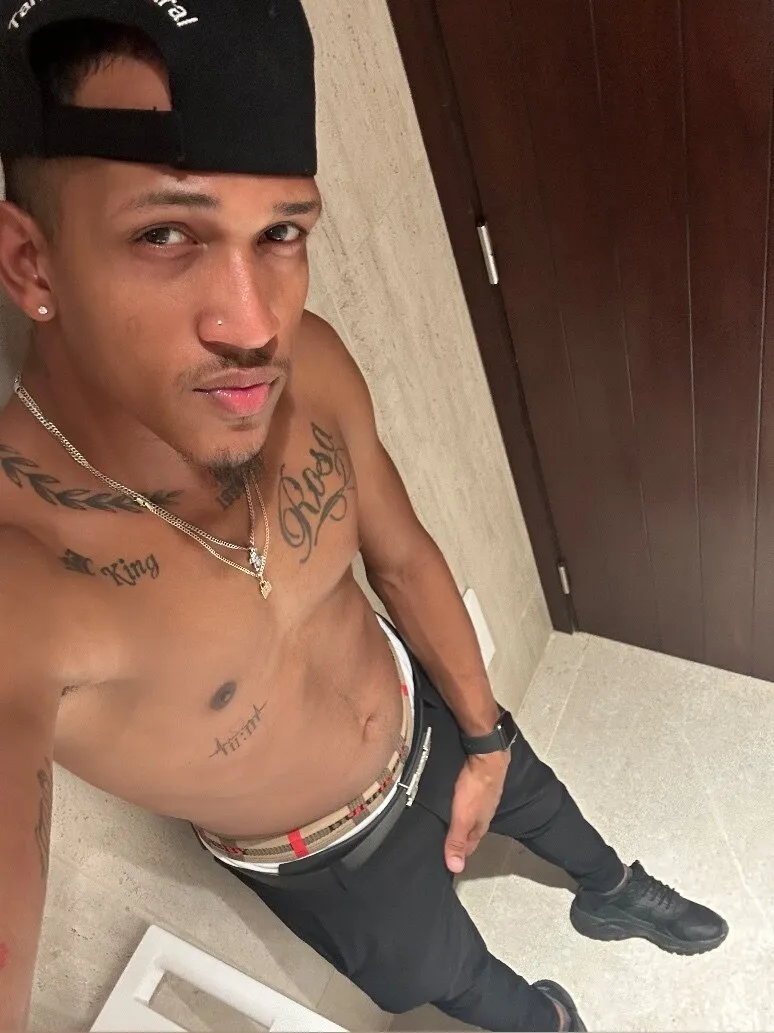 Alex king OnlyFans header