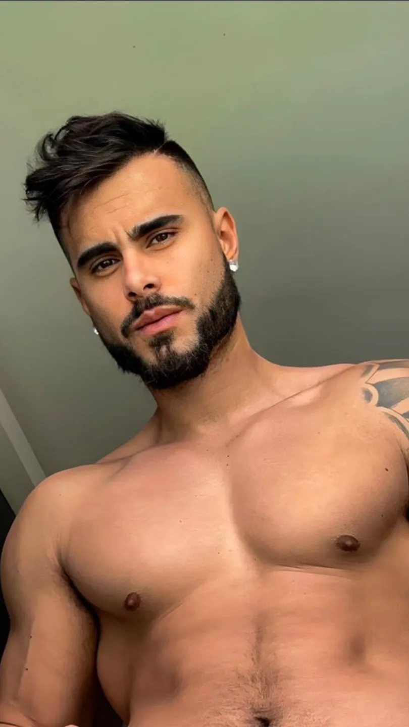 Alexis Descalzo castro OnlyFans profile picture