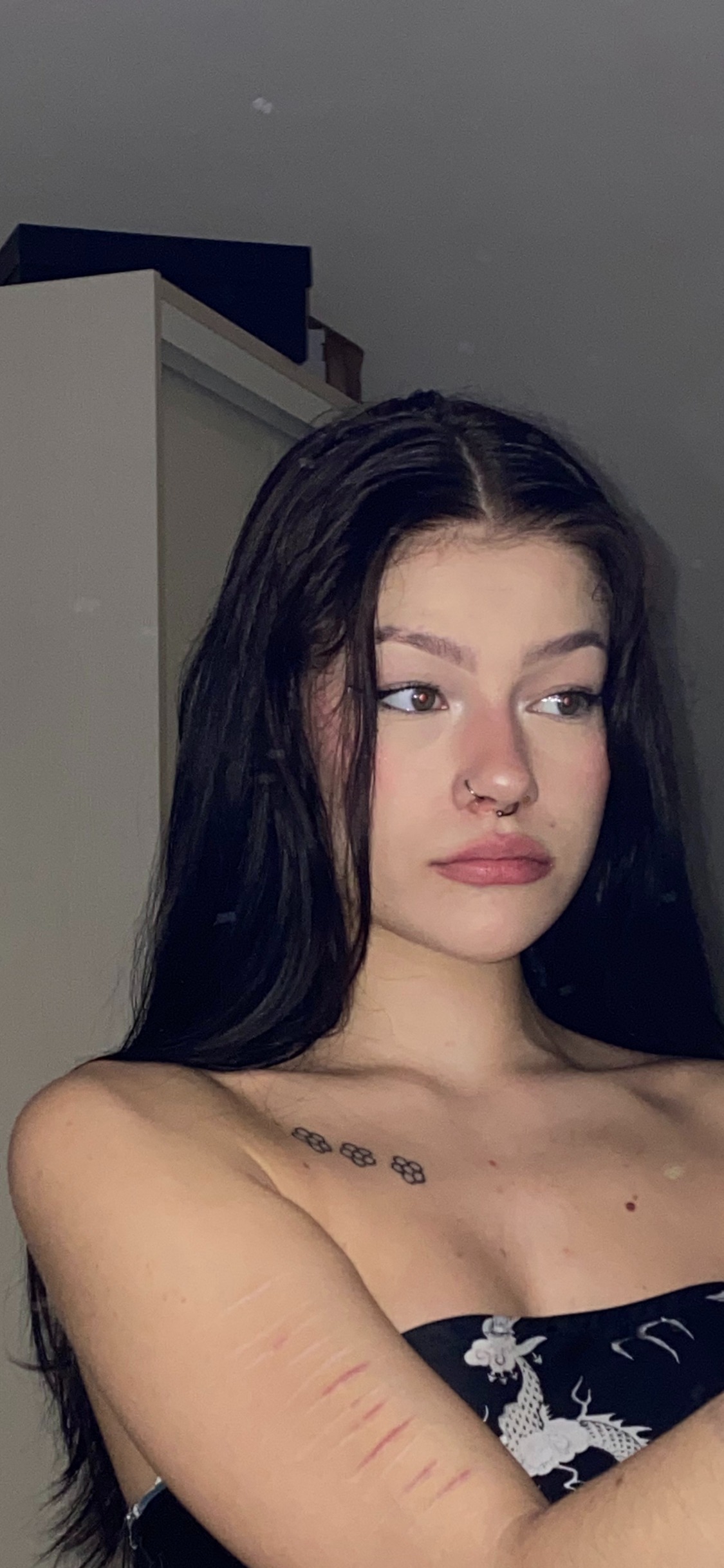 Alexis Undress OnlyFans