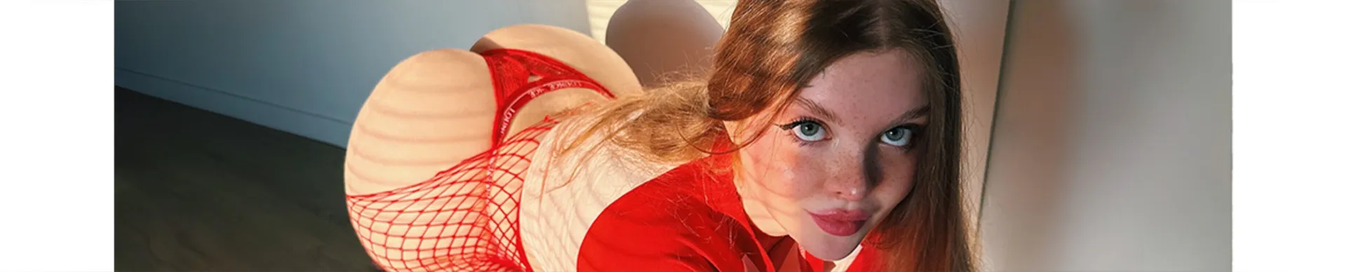 Alexis Lust OnlyFans header