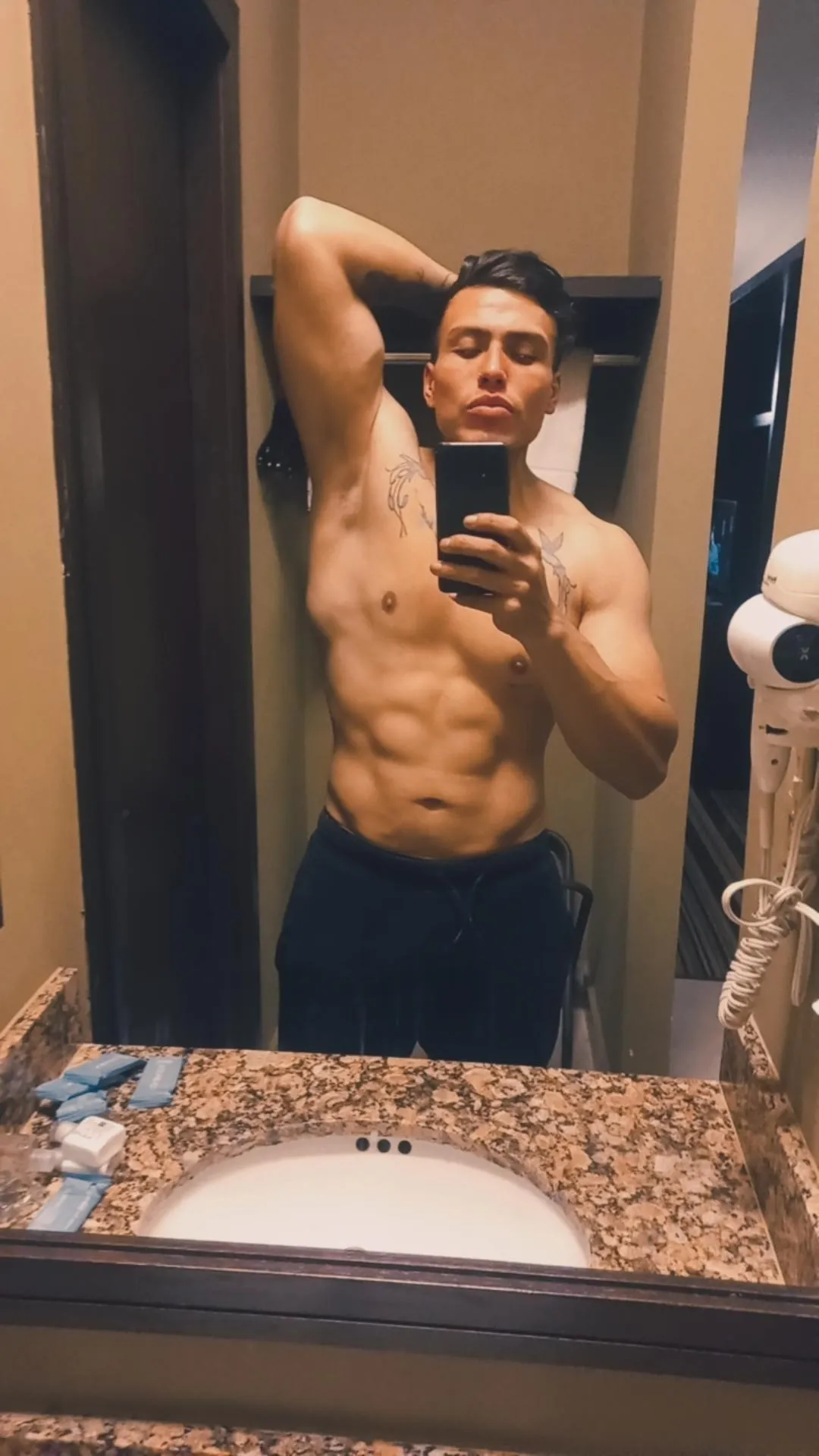 Alexxmx