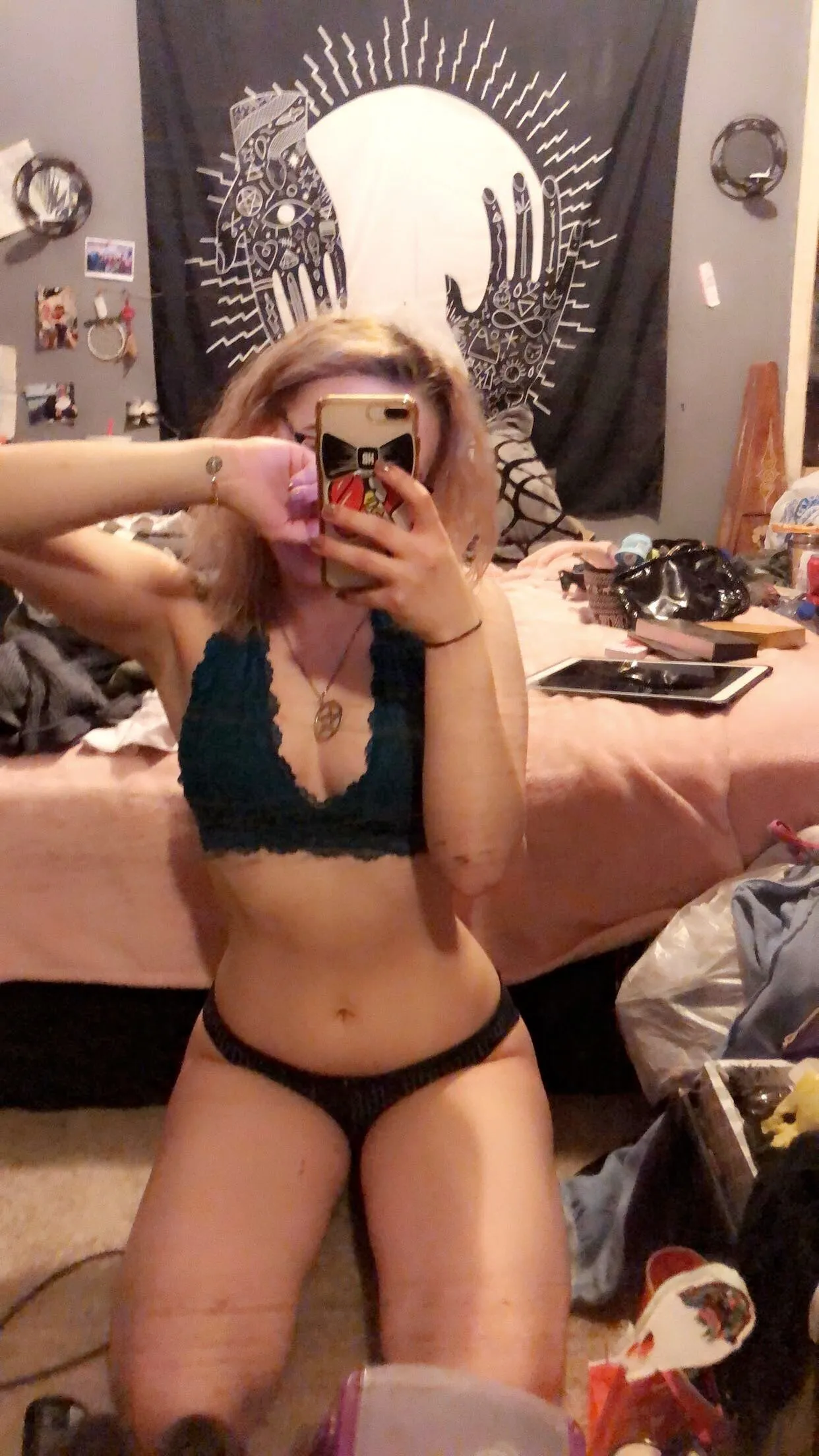 Aleya brown OnlyFans header