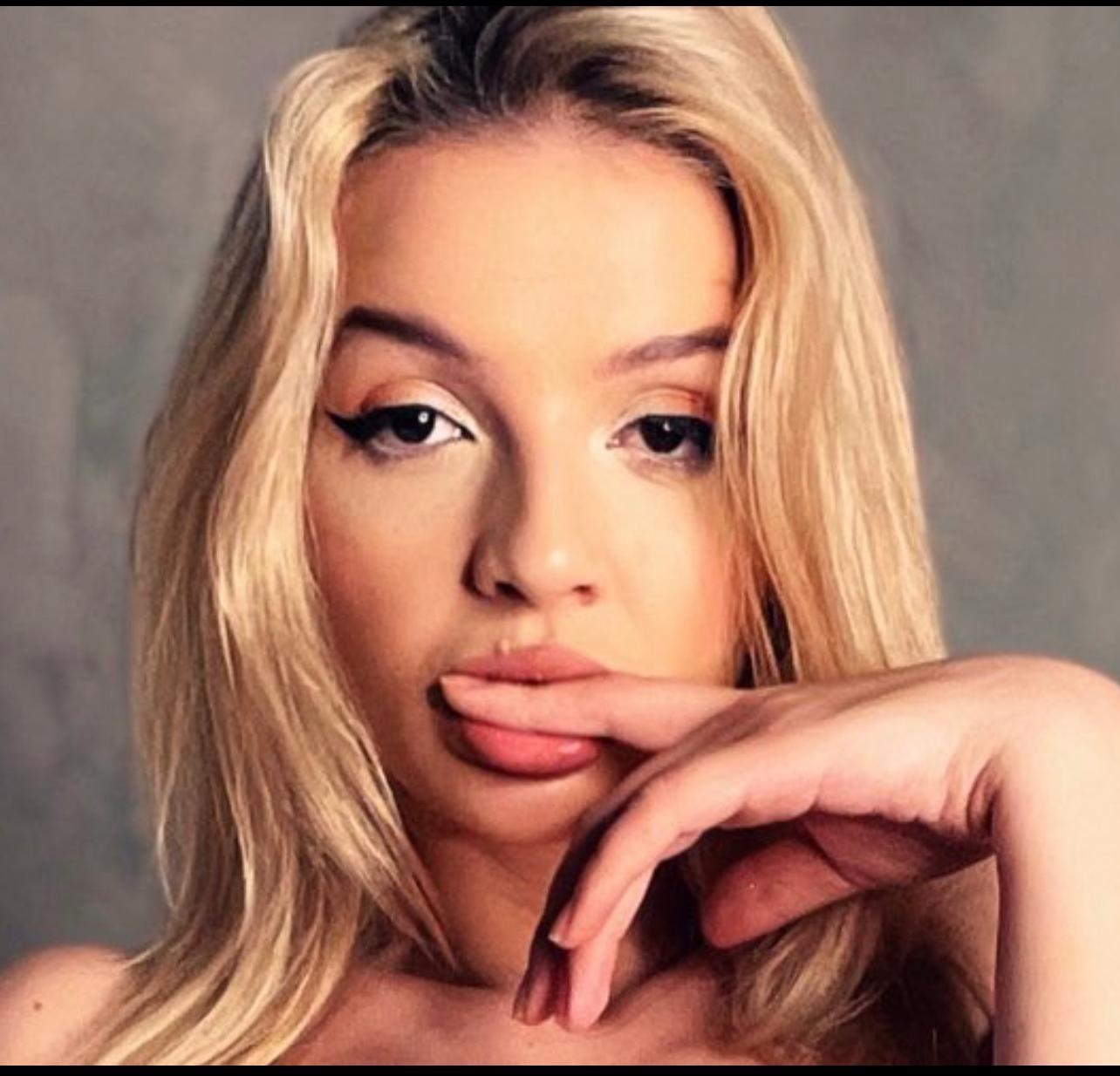 Stephanie OnlyFans header