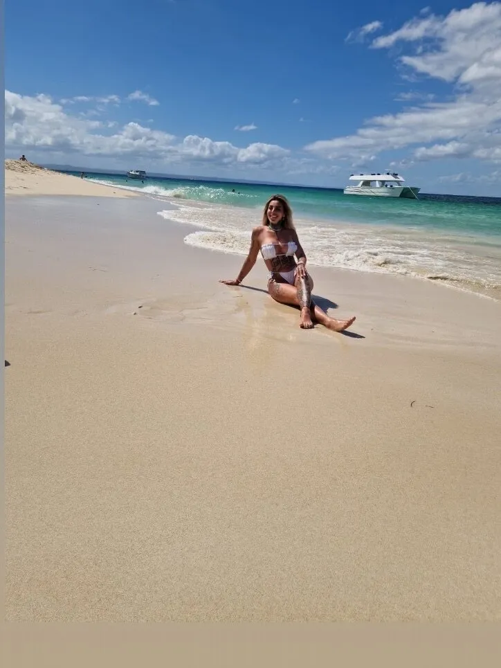 Alina Catalina Ird OnlyFans header