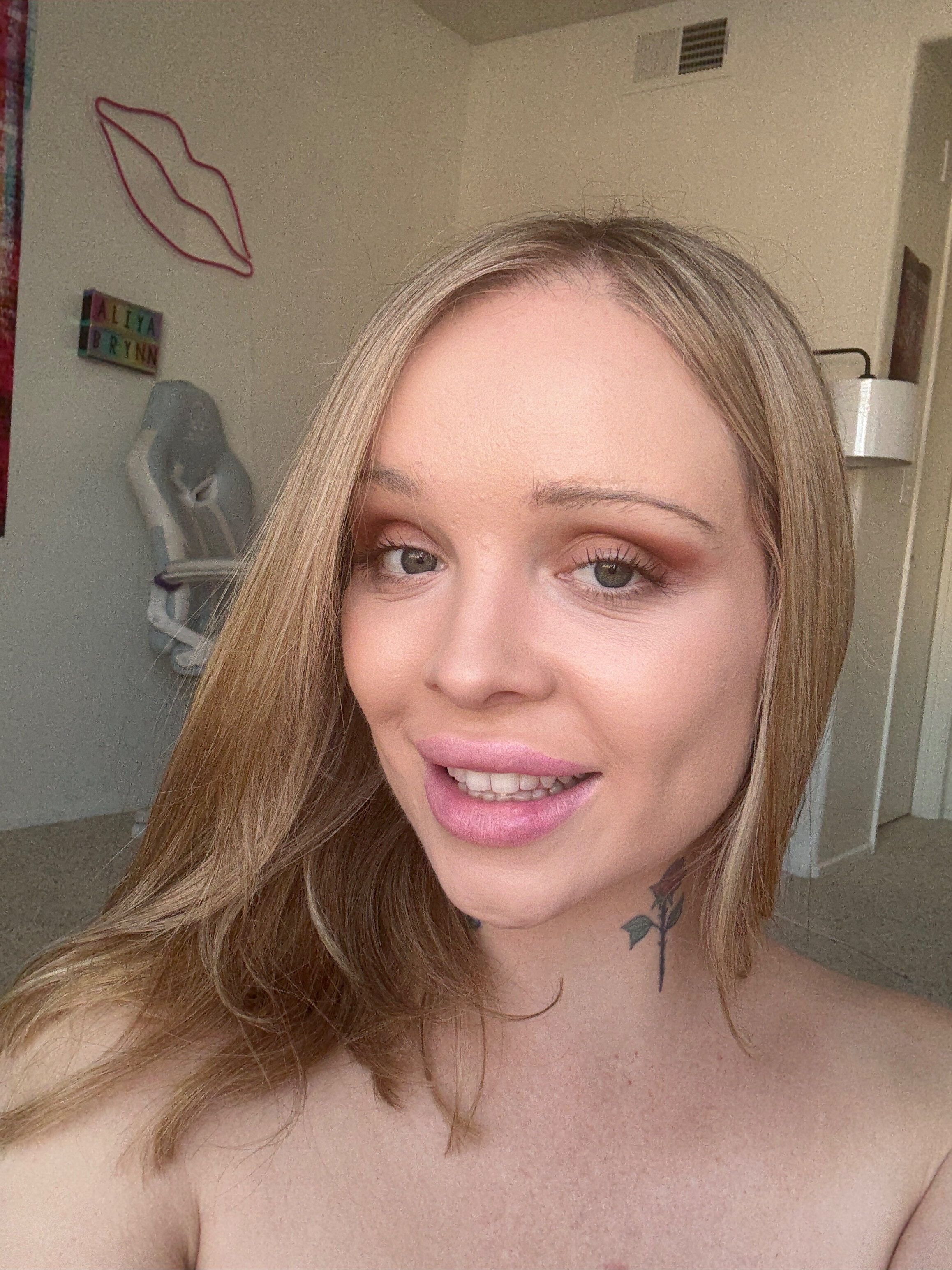 Aliya Brynn ❤️ OnlyFans