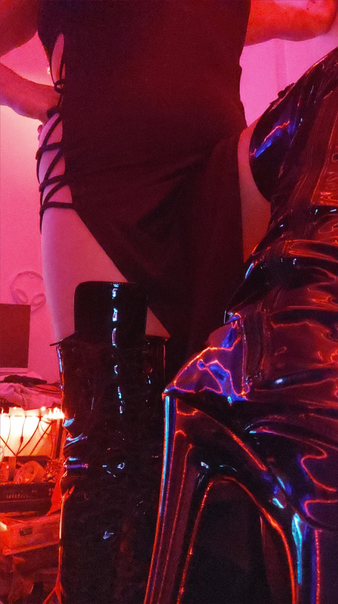 💫𝔹𝔻𝕊𝕄 ℚ𝕌𝔼𝔼ℕ💫