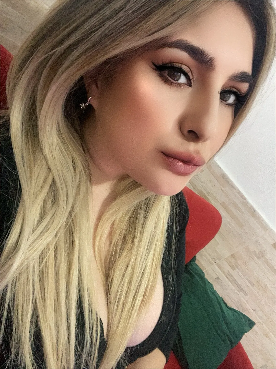 🎀🍓 𝓐𝓵𝓶𝓪 🍓🎀 OnlyFans profile picture