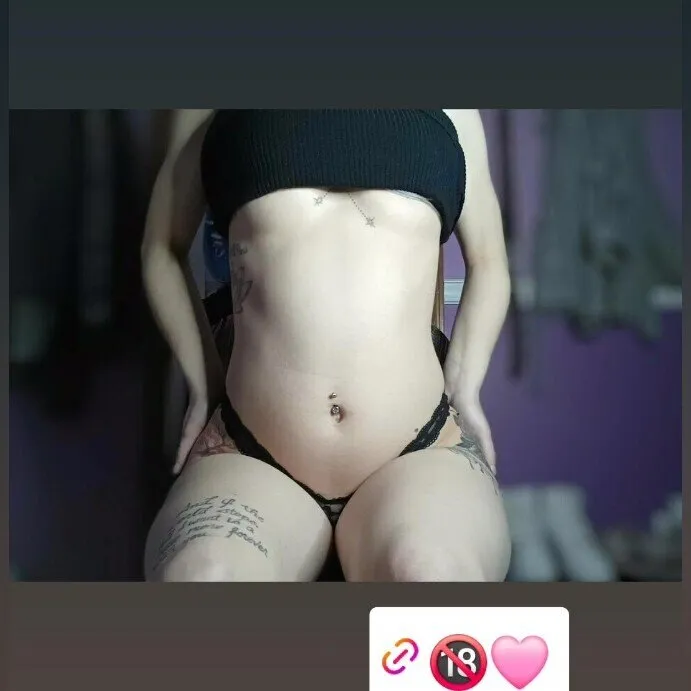 Lyss OnlyFans header