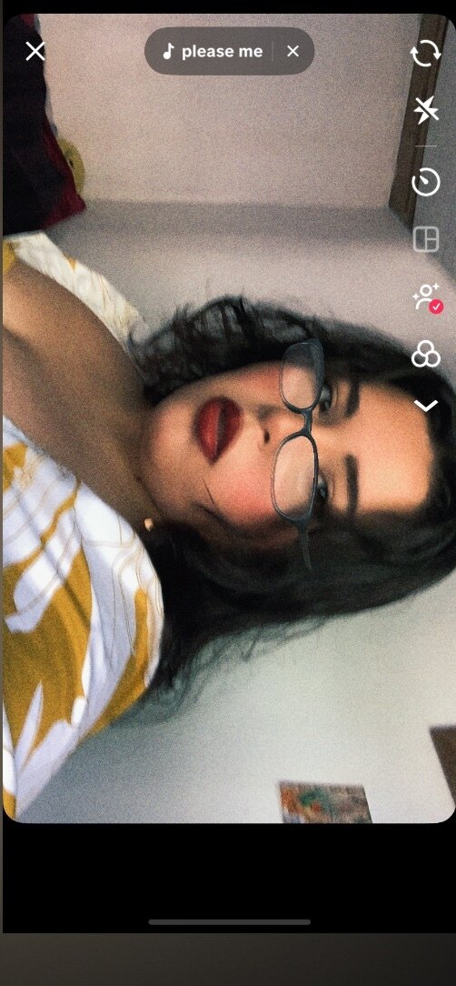 Julia OnlyFans header